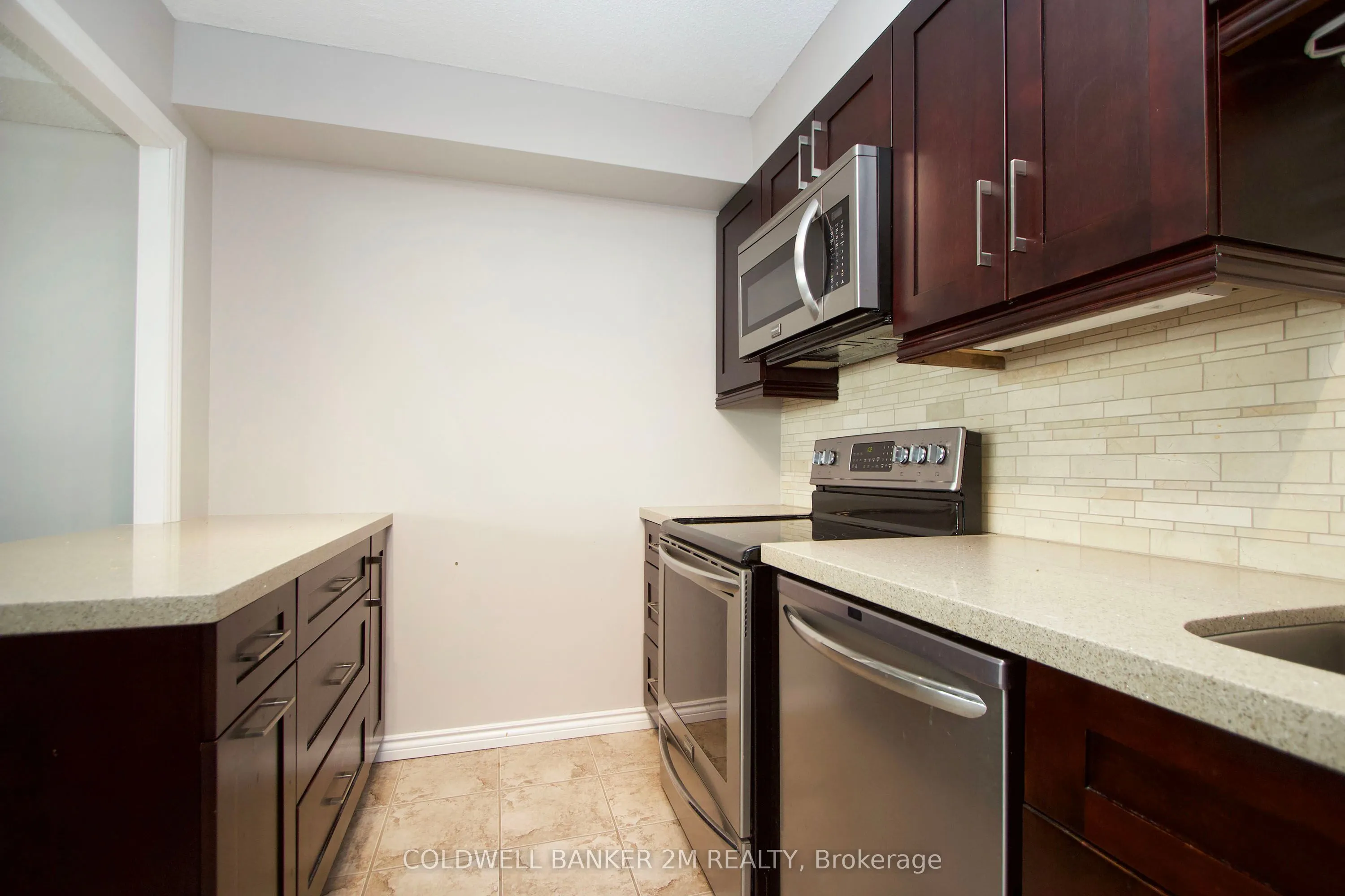 50 Richmond Street E, #518
