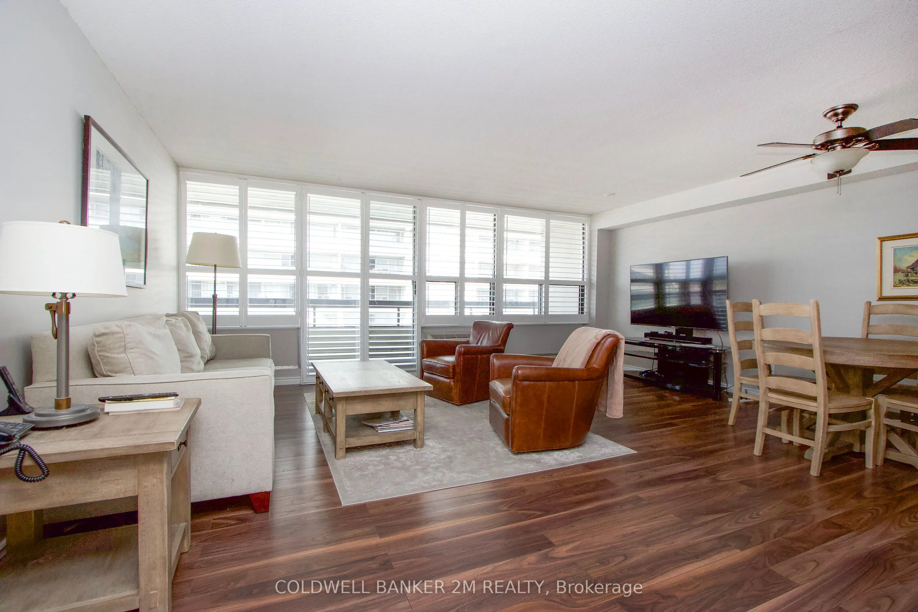 50 Richmond Street E, #518