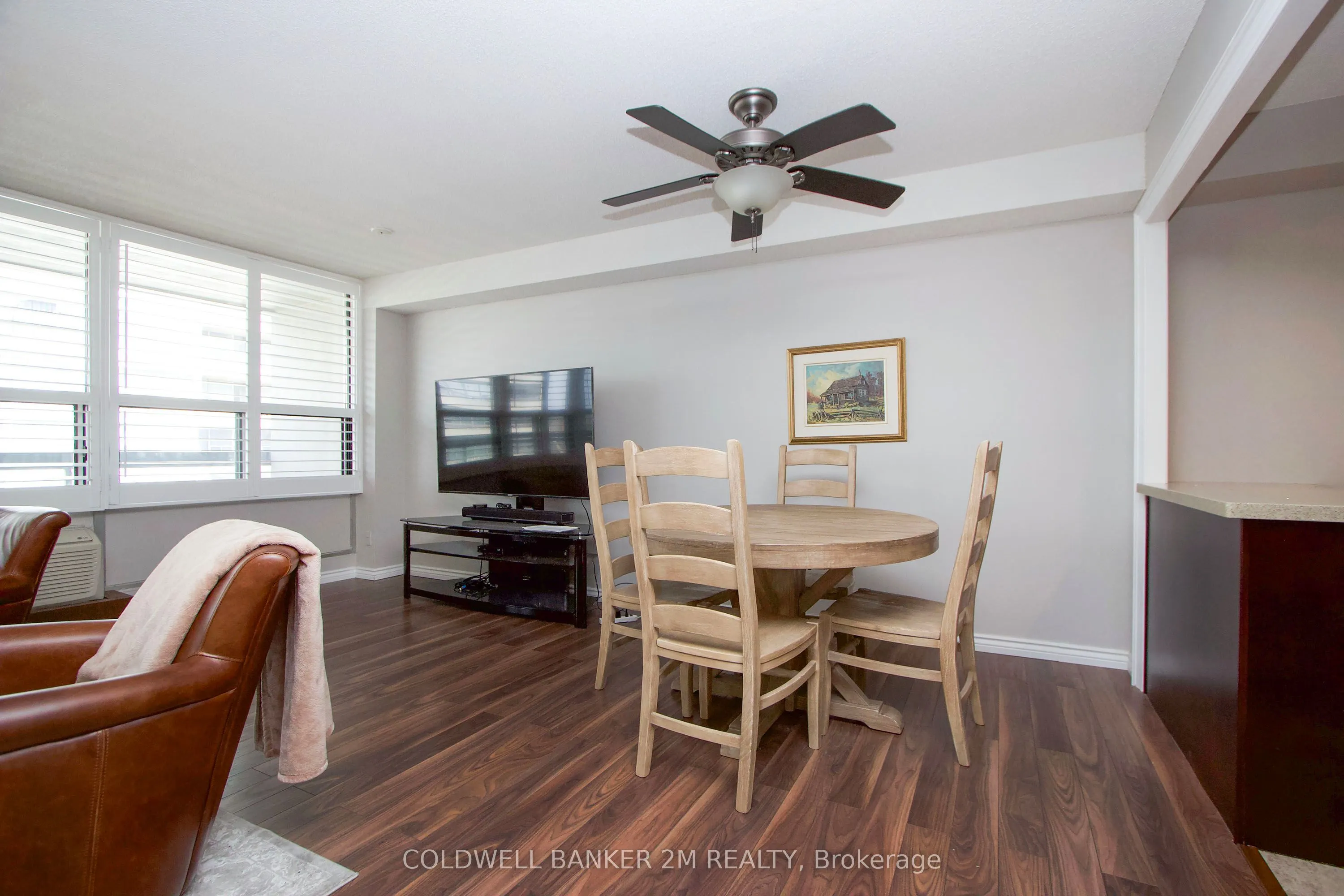 50 Richmond Street E, #518