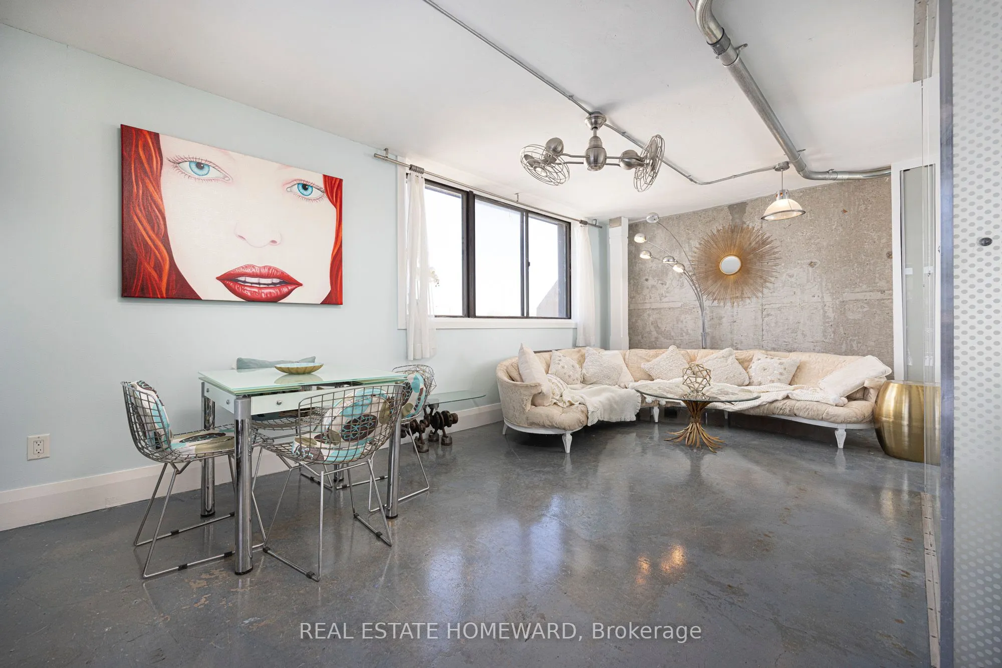 665 Kennedy Road, #702