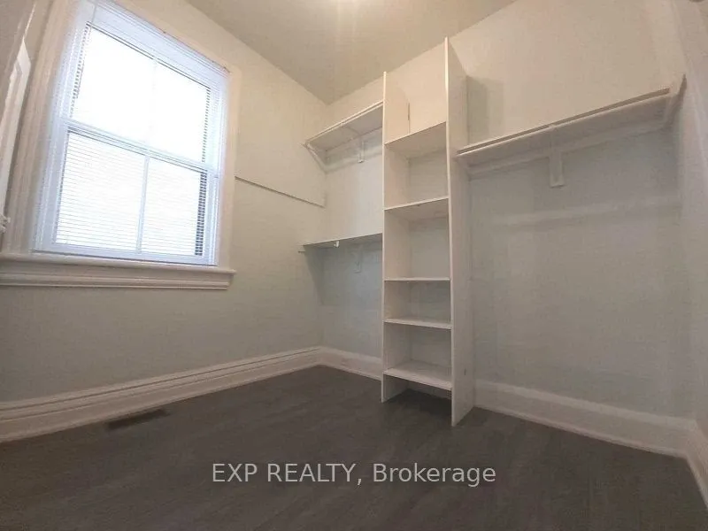 207 Gamble Avenue, #Main