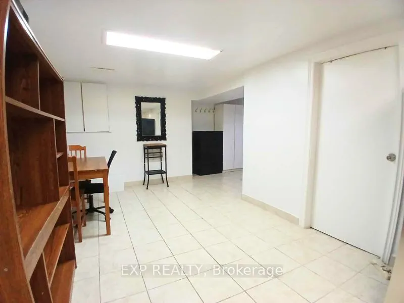 931 Pape Avenue, #Lower
