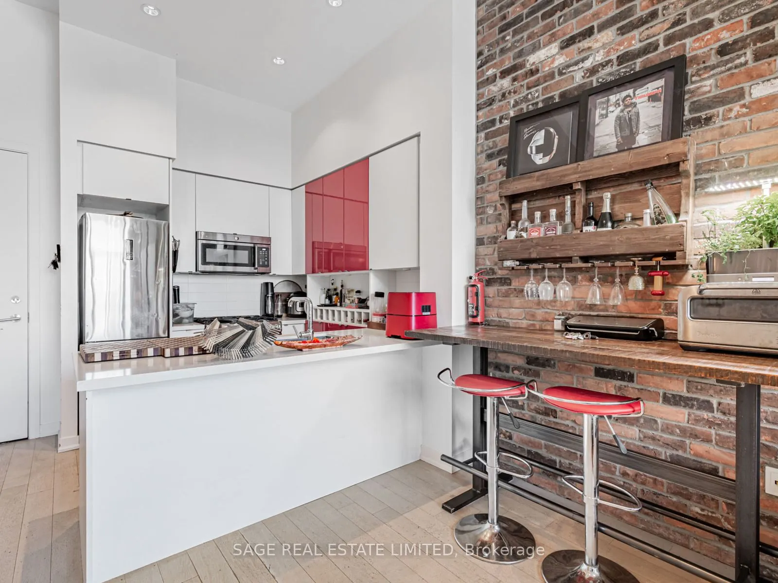 88 Colgate Avenue, #PH15