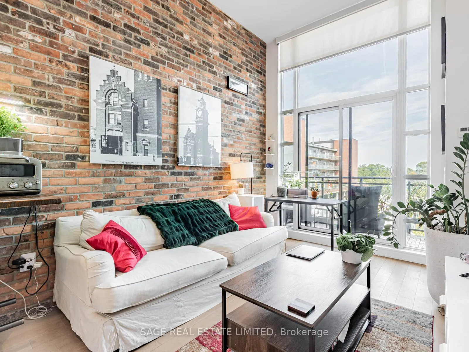 88 Colgate Avenue, #PH15
