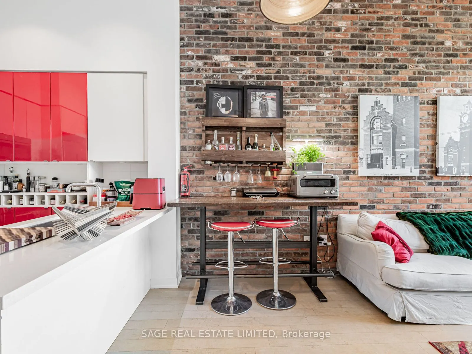 88 Colgate Avenue, #PH15