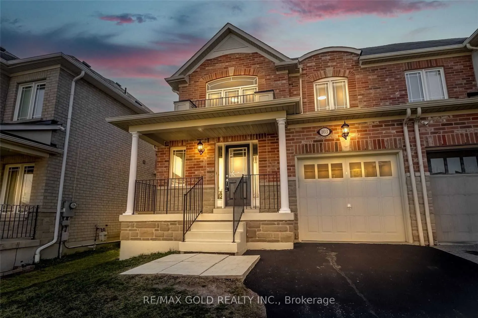 103 Whitlock Crescent