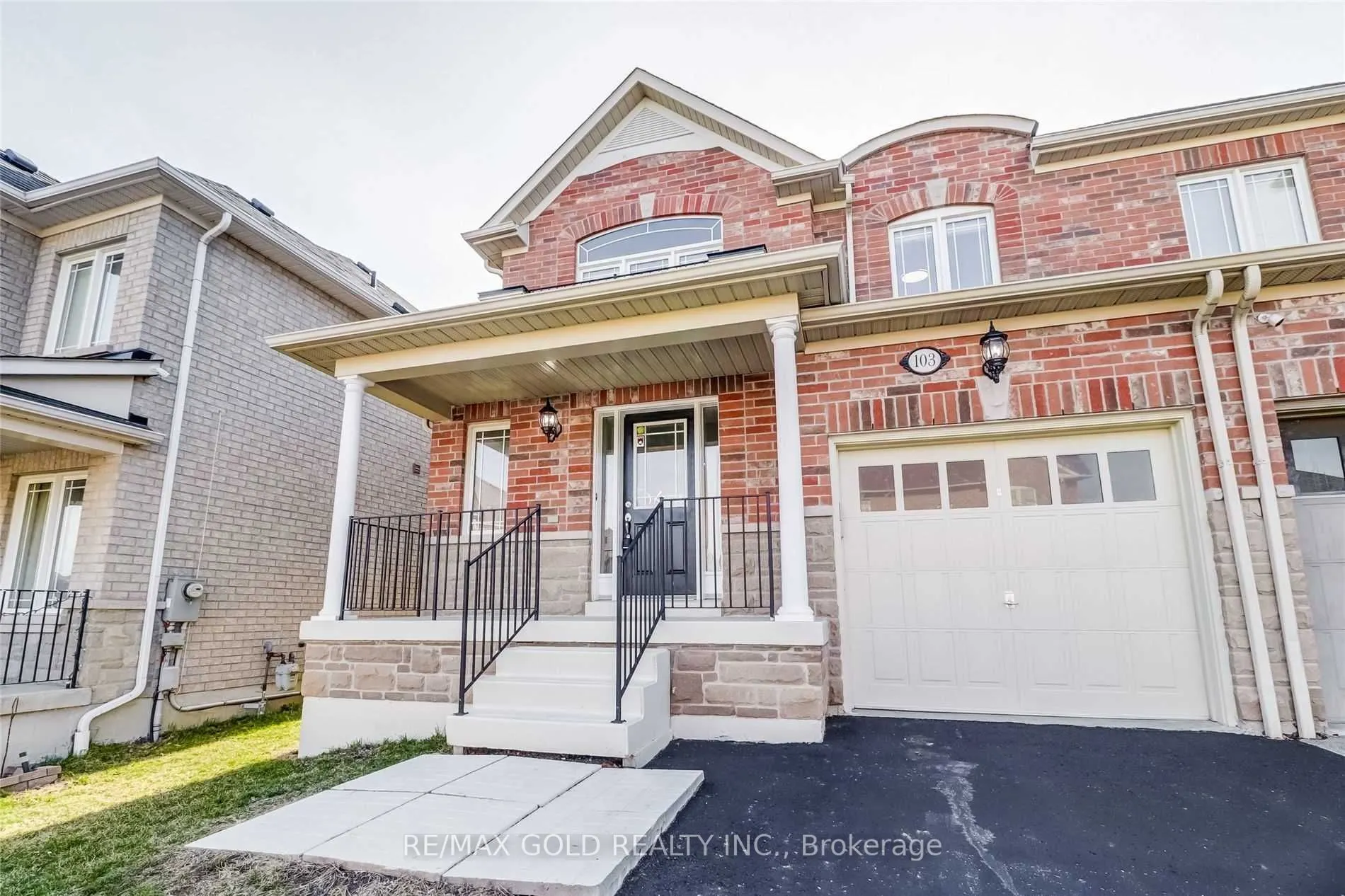 103 Whitlock Crescent