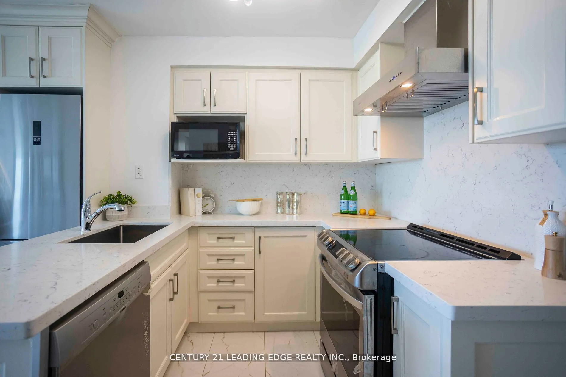 38 Lee Centre Drive, #2112
