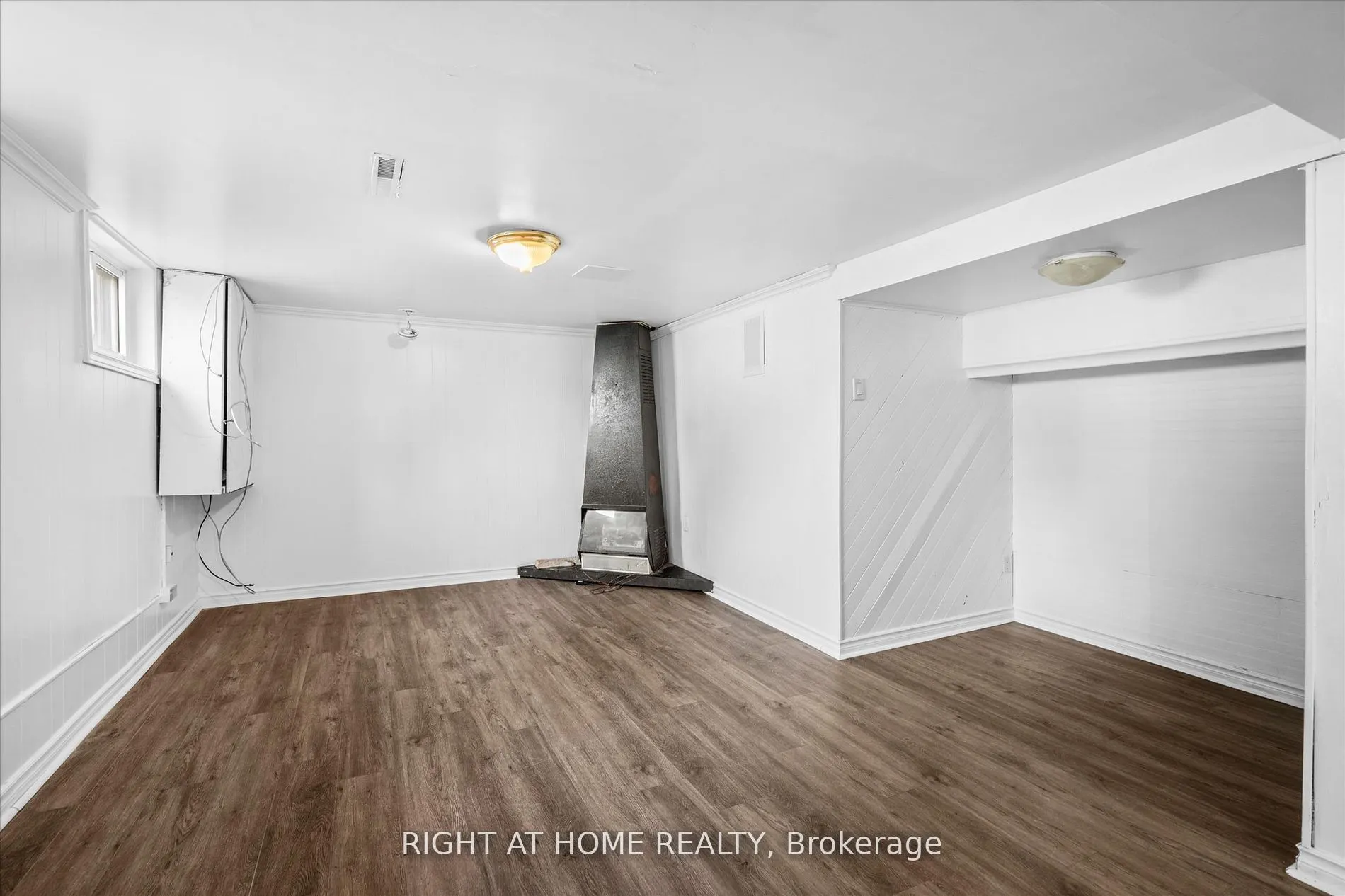 7 Tulloch Drive