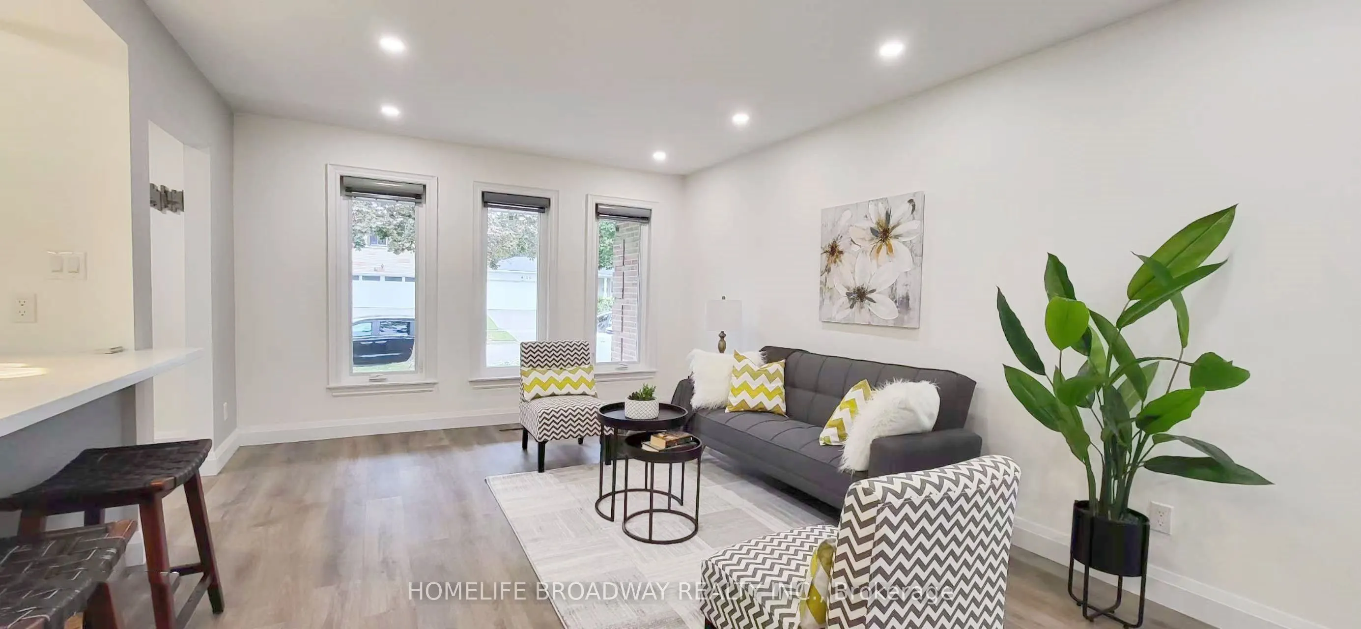 53 Marblemount Crescent
