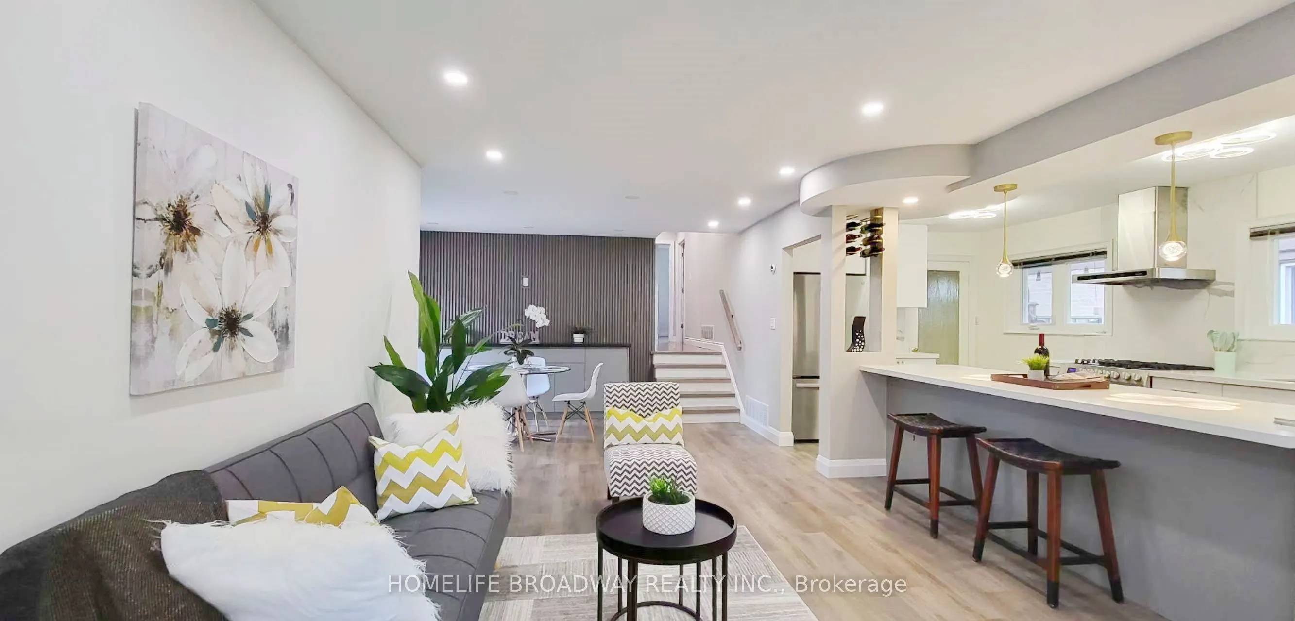 53 Marblemount Crescent
