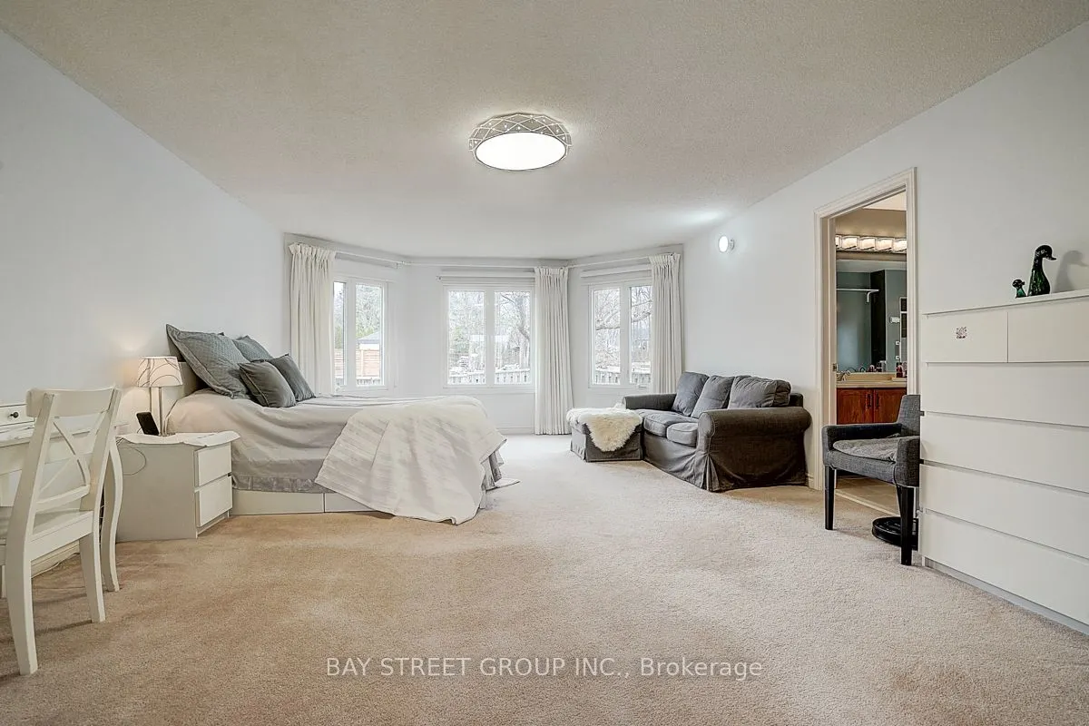 354 Rouge Hill Court