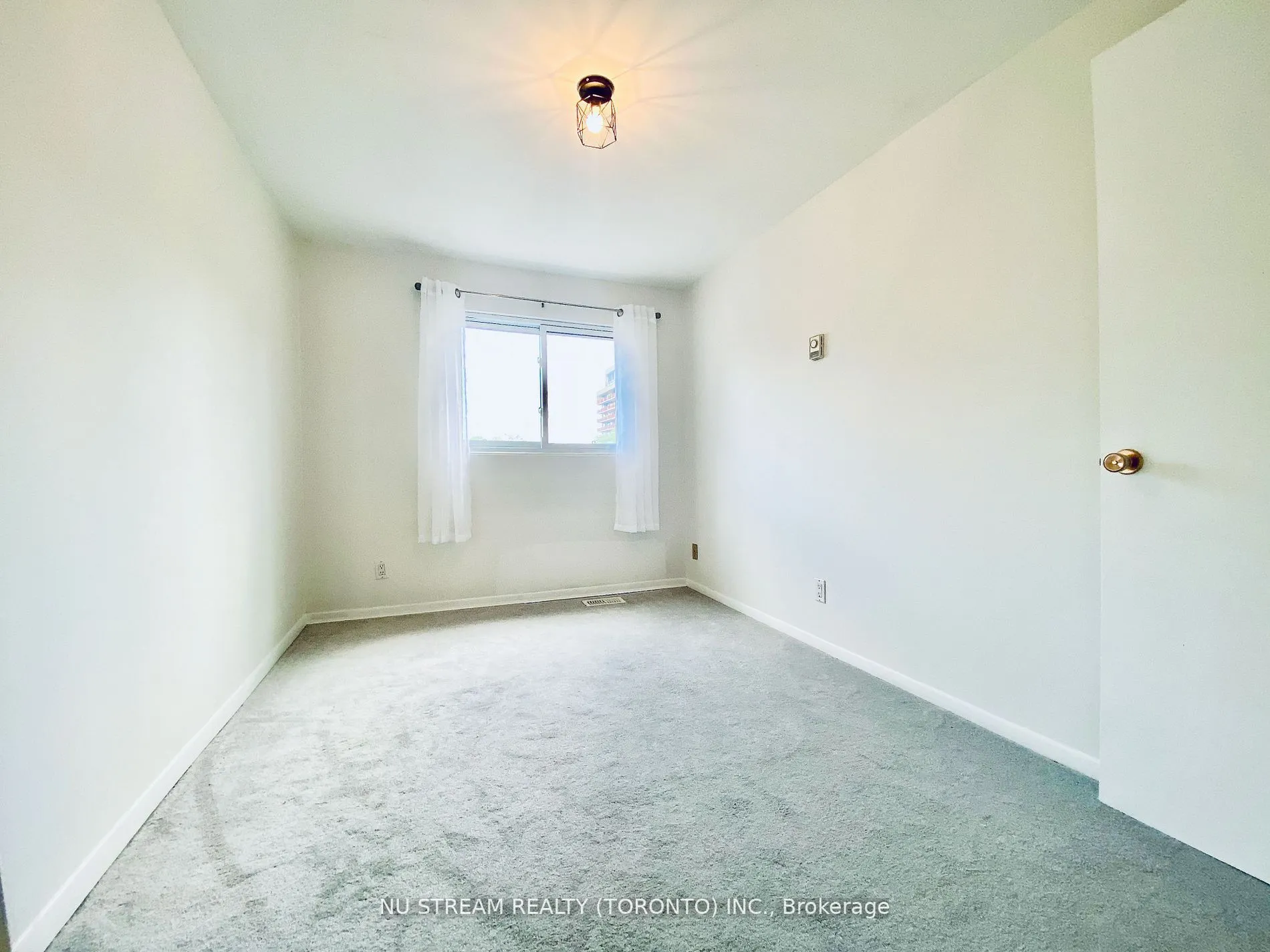 2020 Pharmacy Avenue, #2