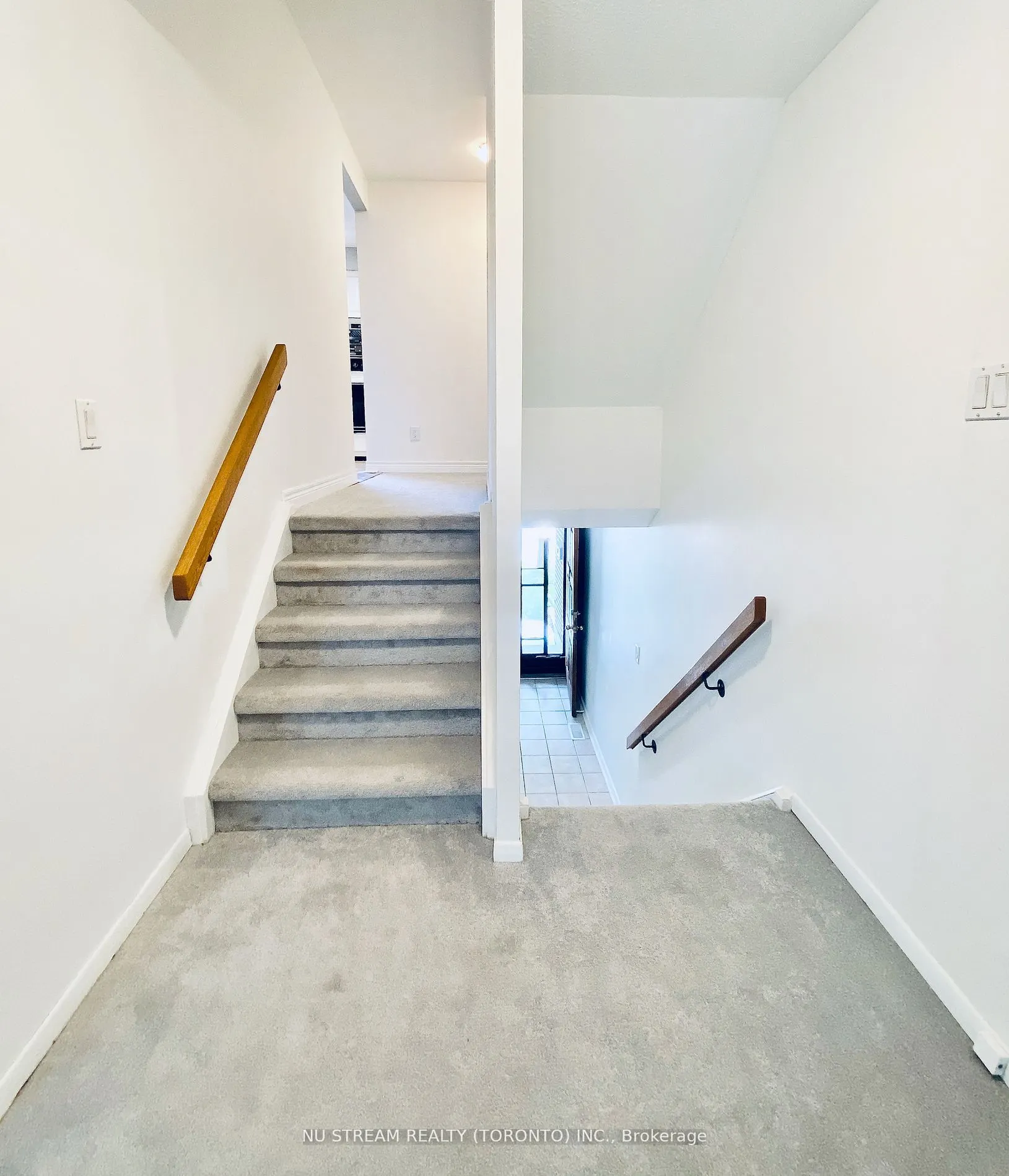 2020 Pharmacy Avenue, #2