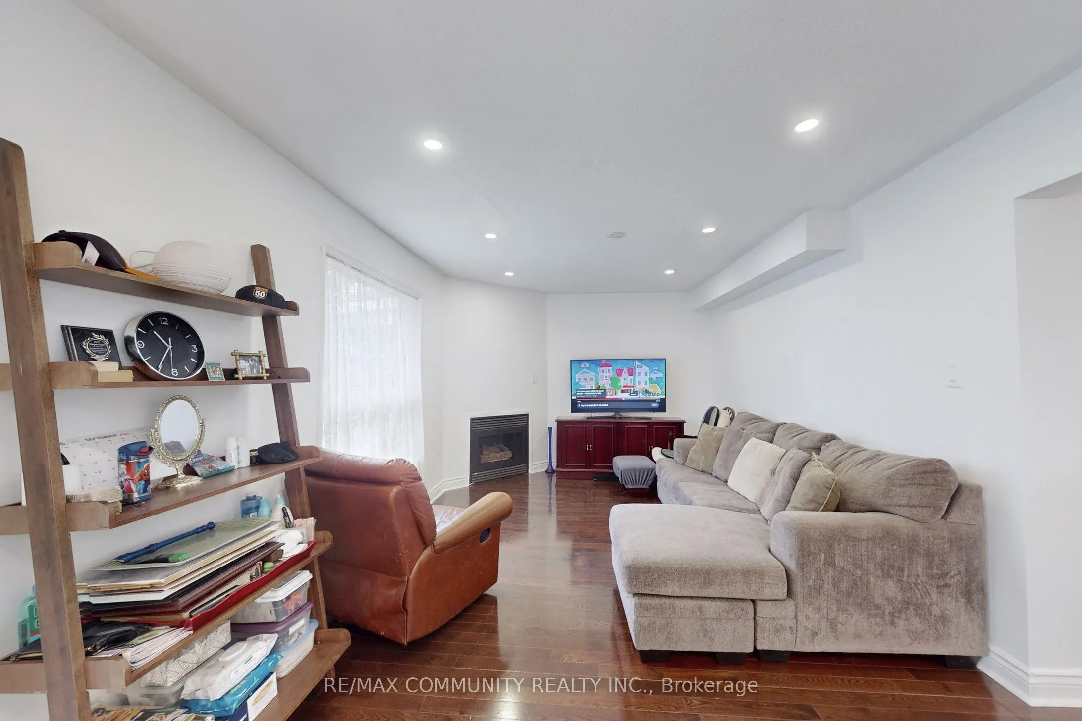 71 Hibbard Drive