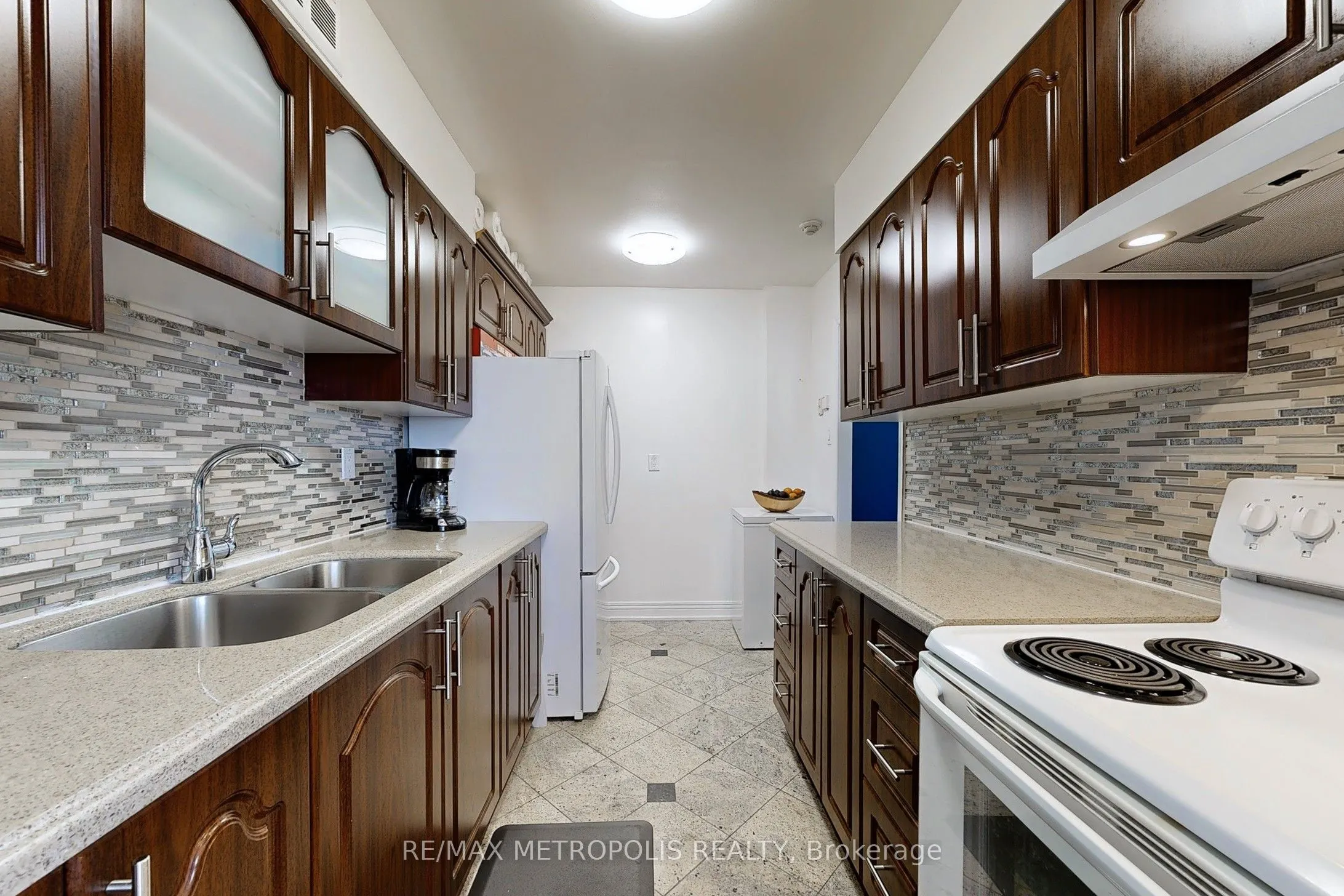 301 Prudential Drive, #602
