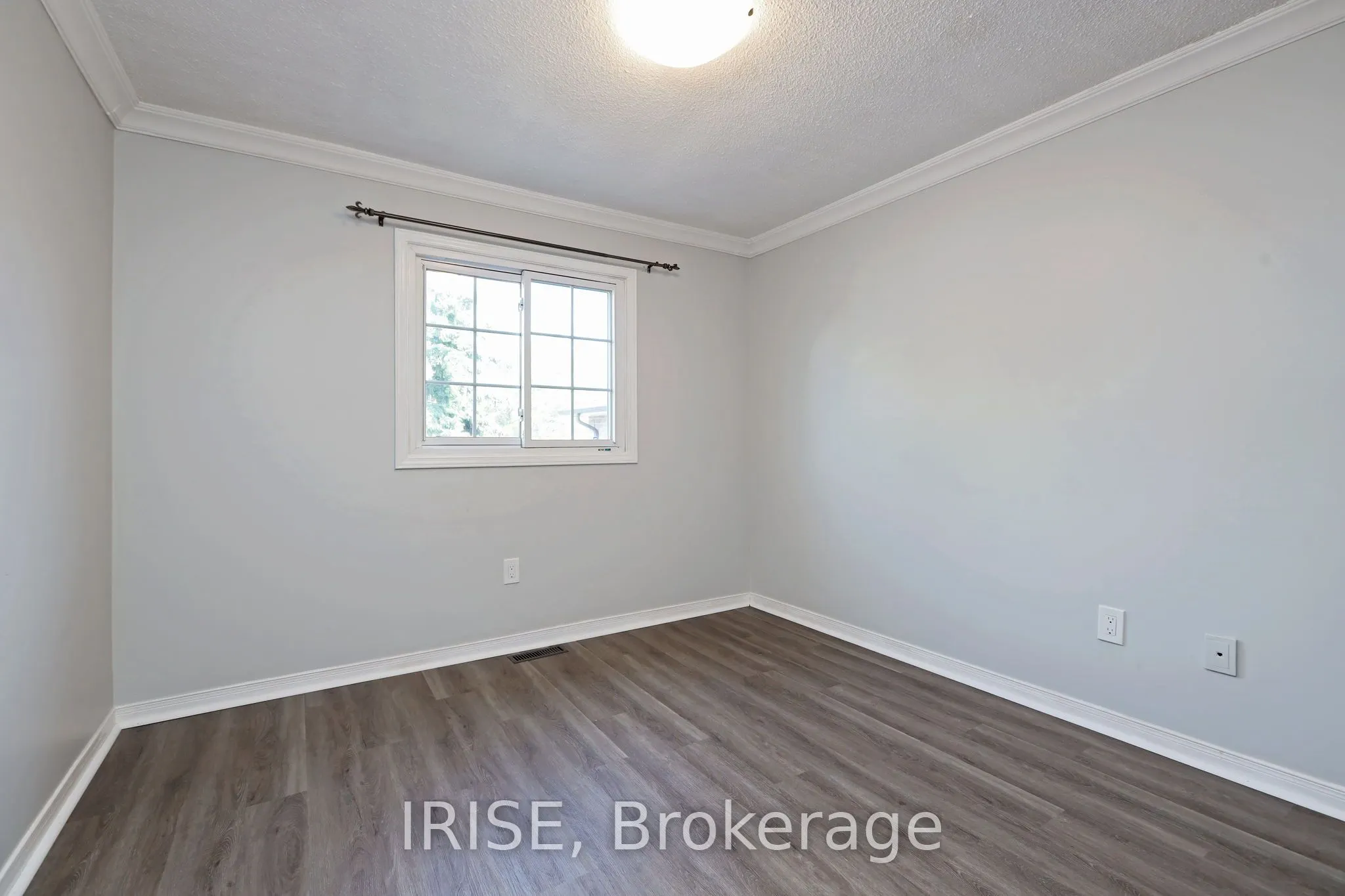 115 Winter Gardens Trail