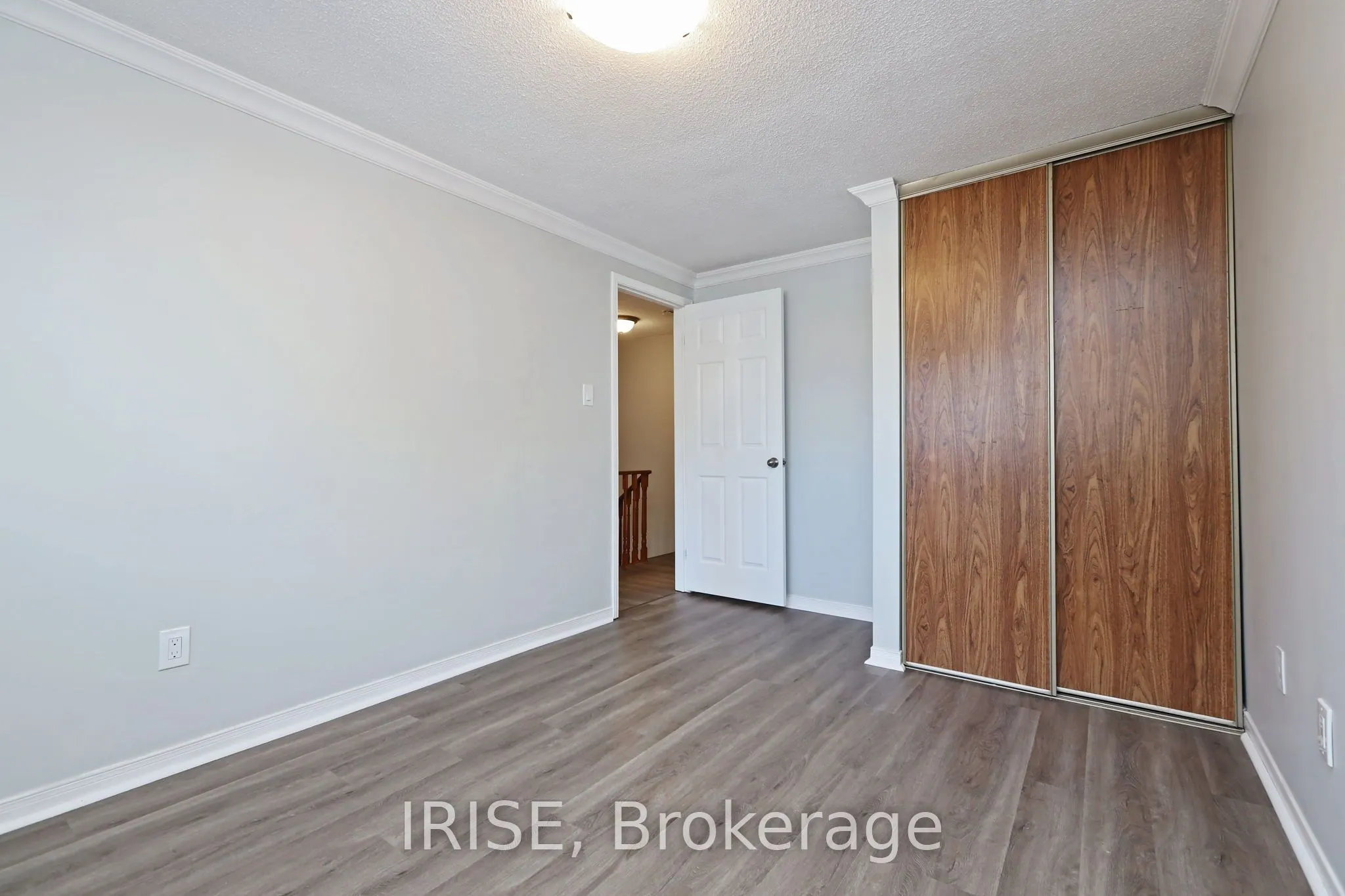 115 Winter Gardens Trail