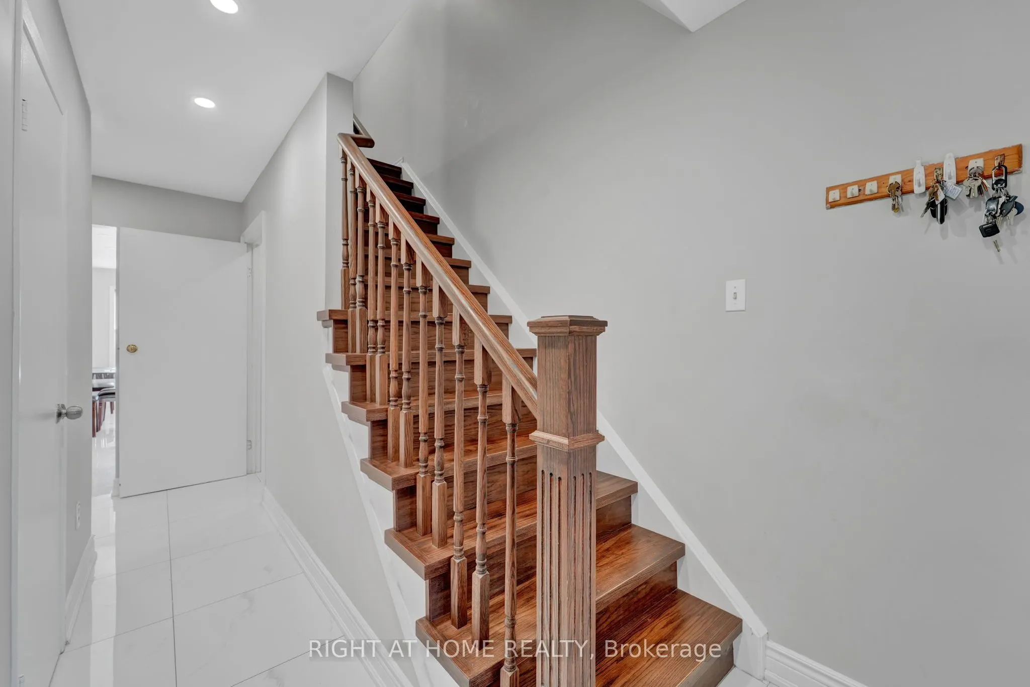105 Hupfield Trail