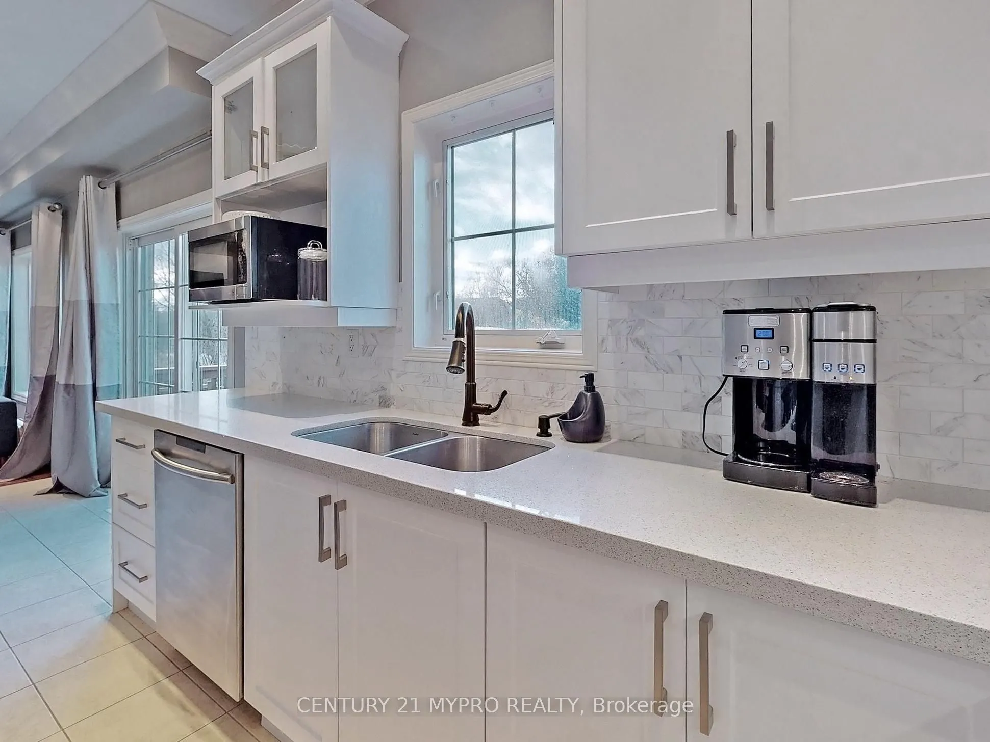 12 Cree Drive