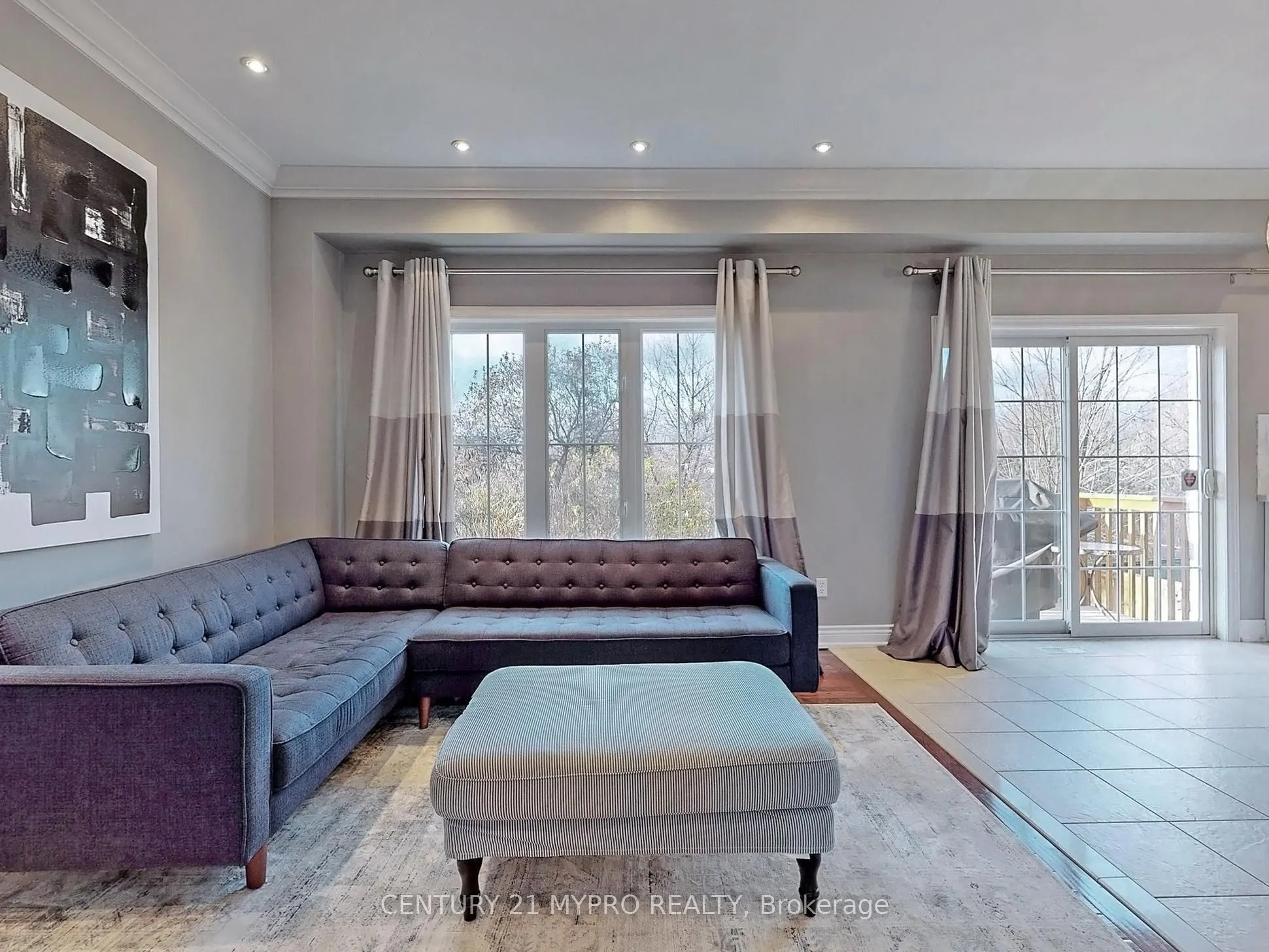 12 Cree Drive