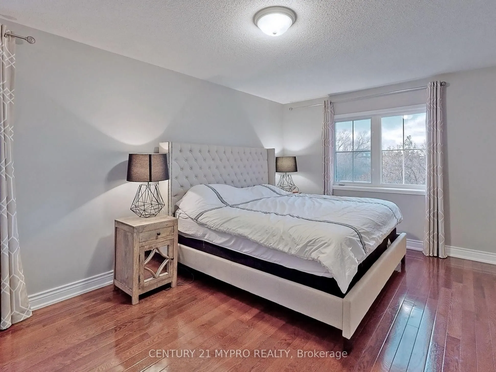 12 Cree Drive