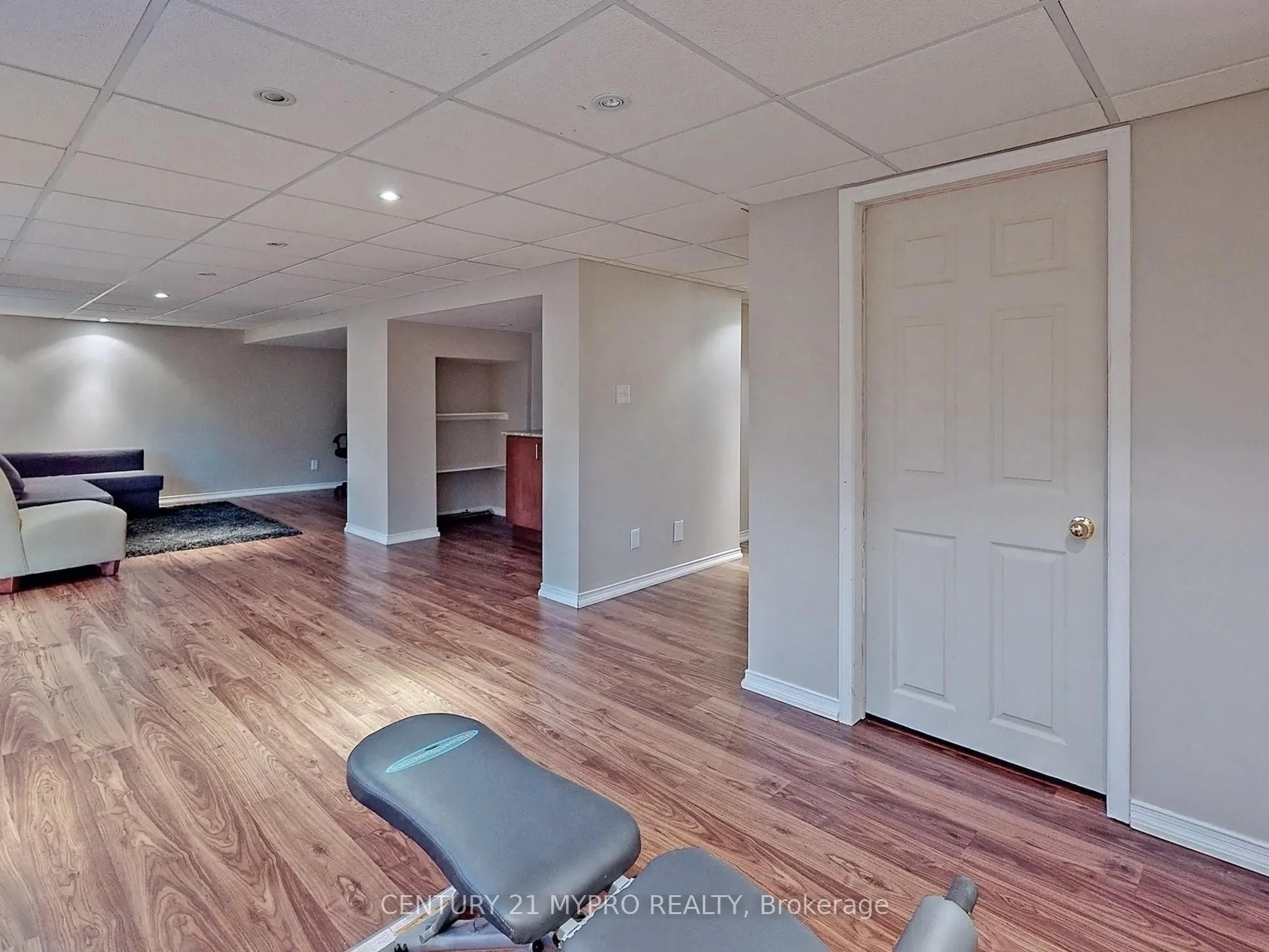 12 Cree Drive
