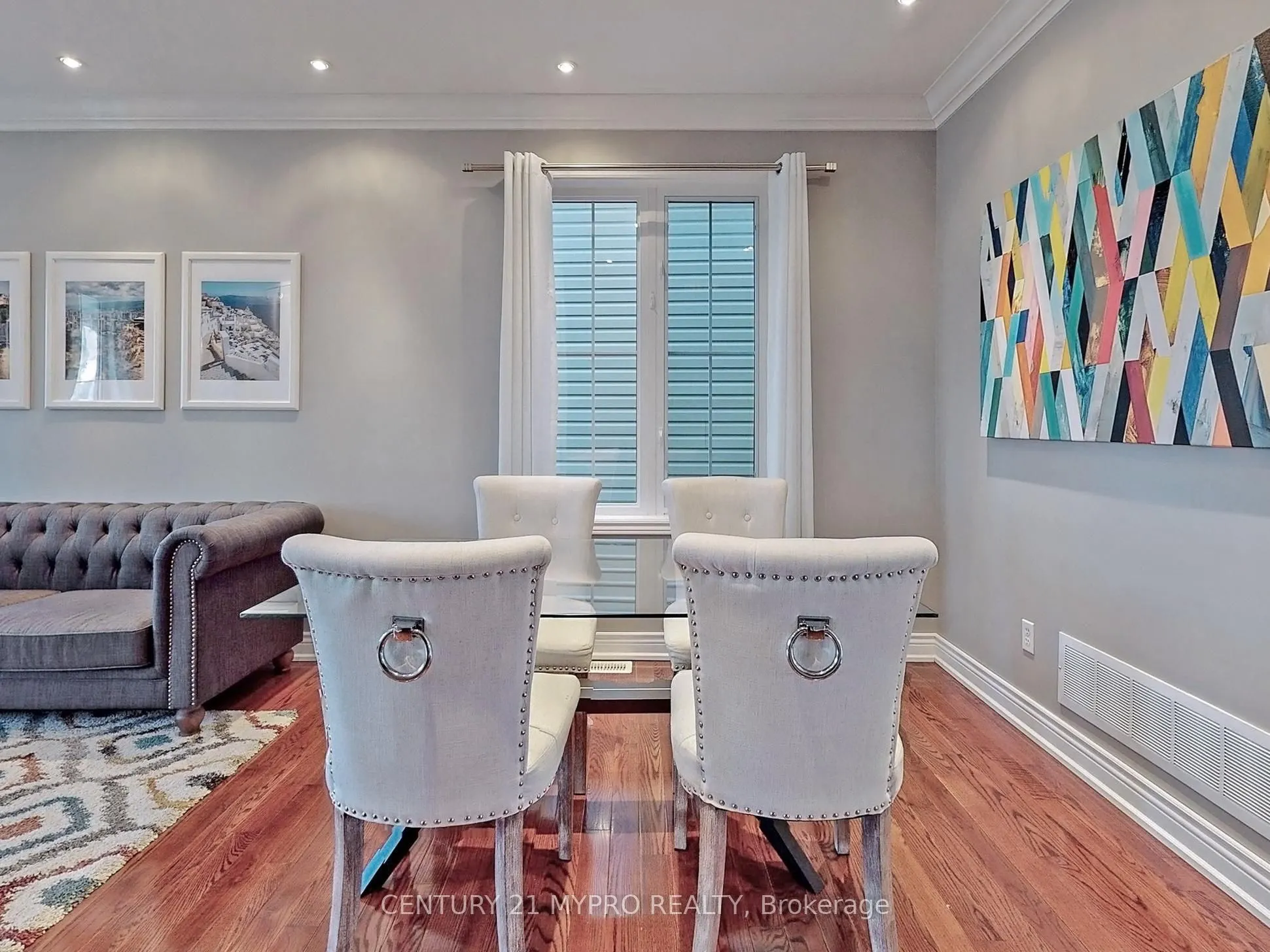 12 Cree Drive