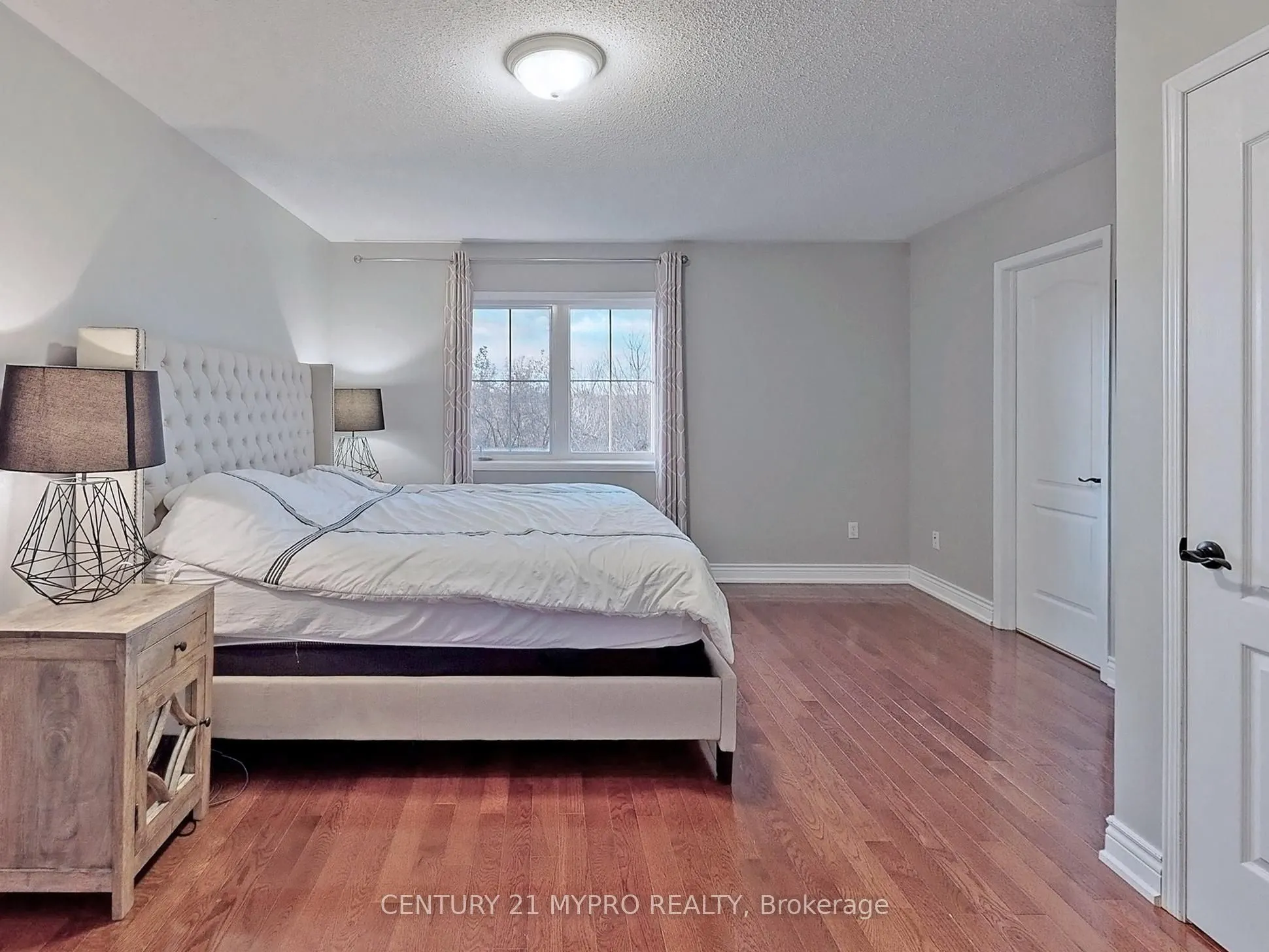 12 Cree Drive