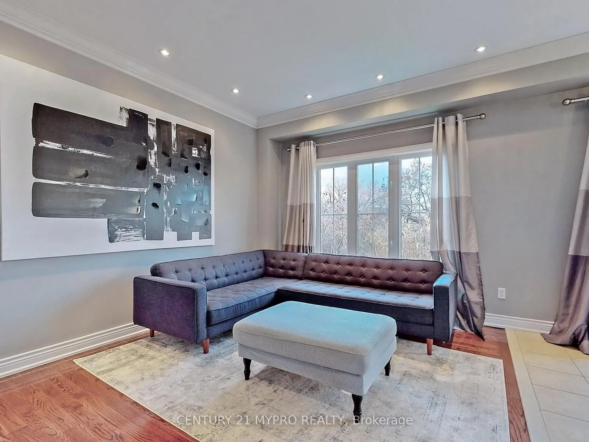 12 Cree Drive