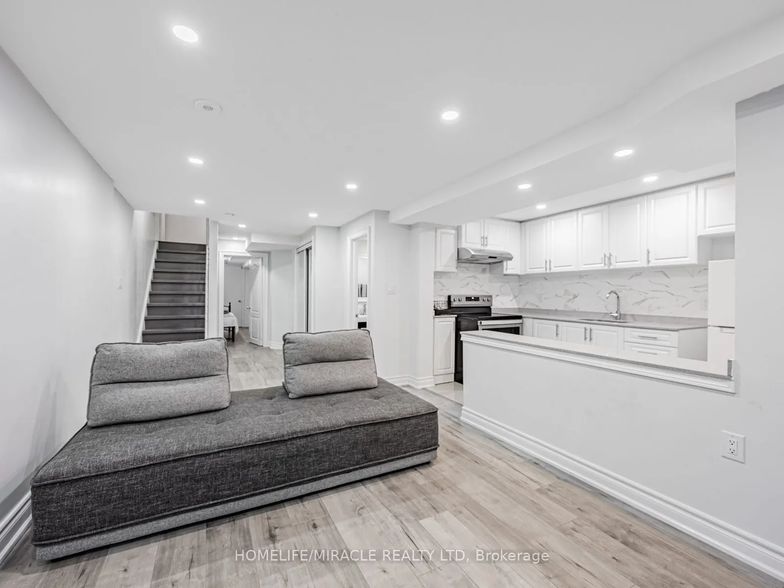 172 Gristone Crescent