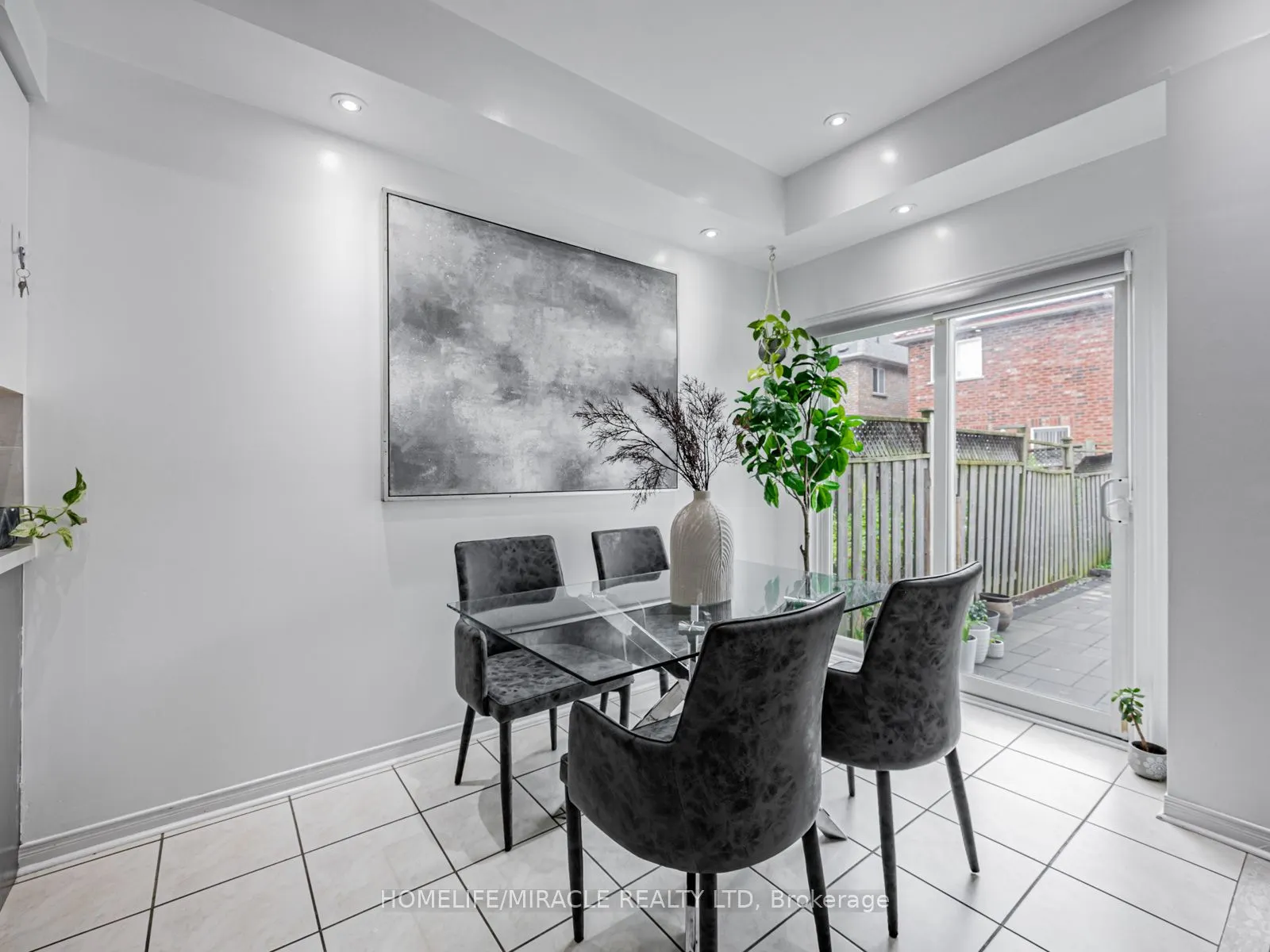 172 Gristone Crescent