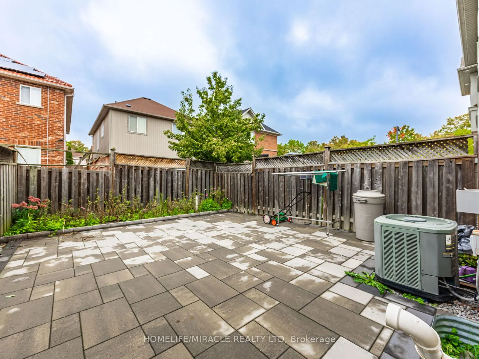 172 Gristone Crescent