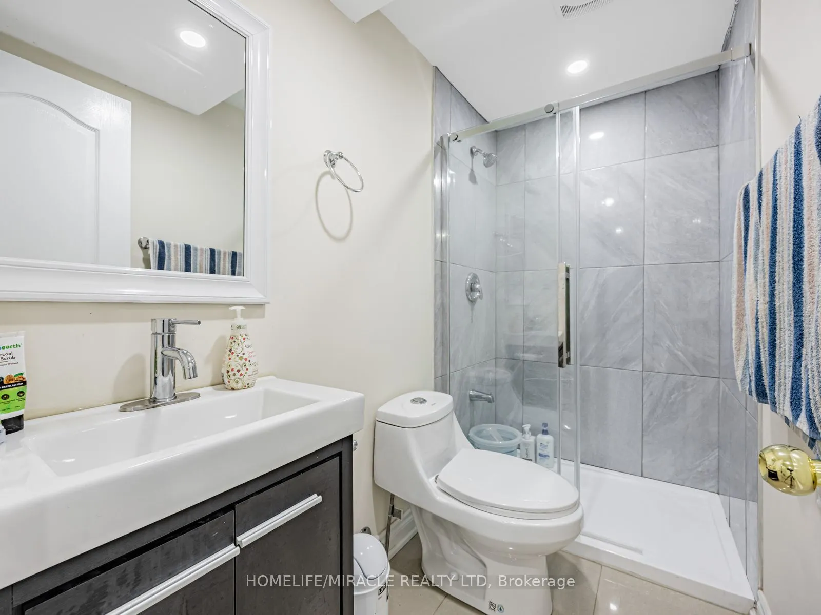 172 Gristone Crescent