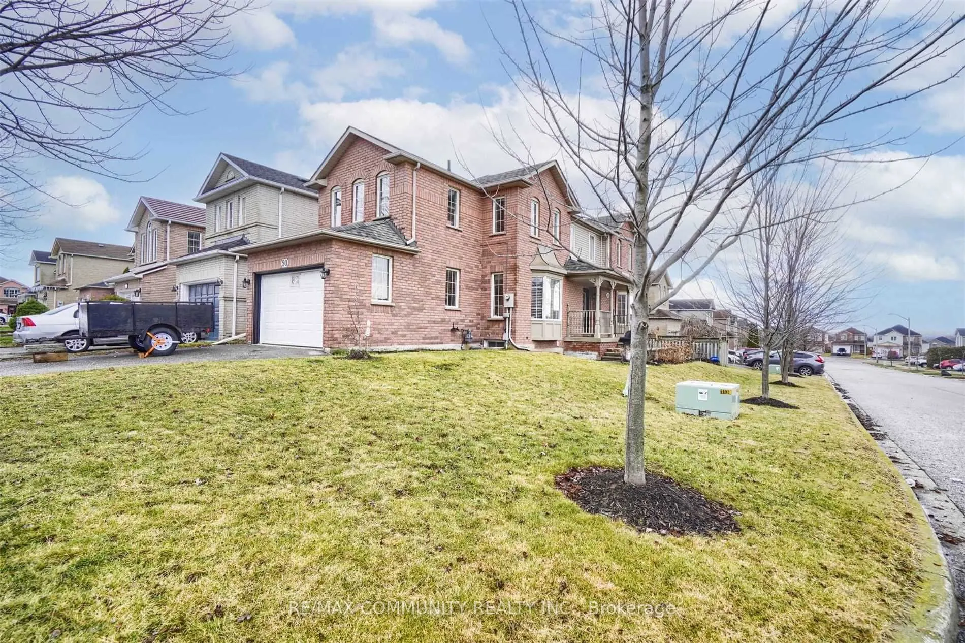 50 Perfitt Crescent, #Lower