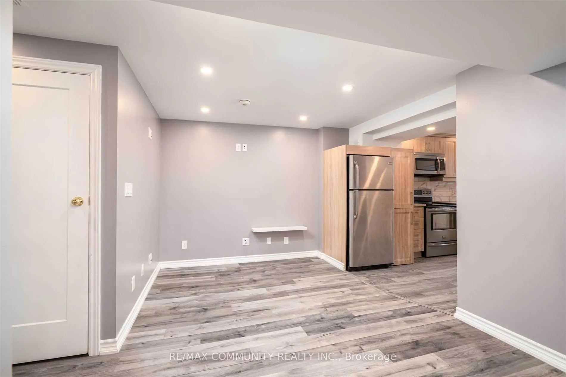50 Perfitt Crescent, #Lower