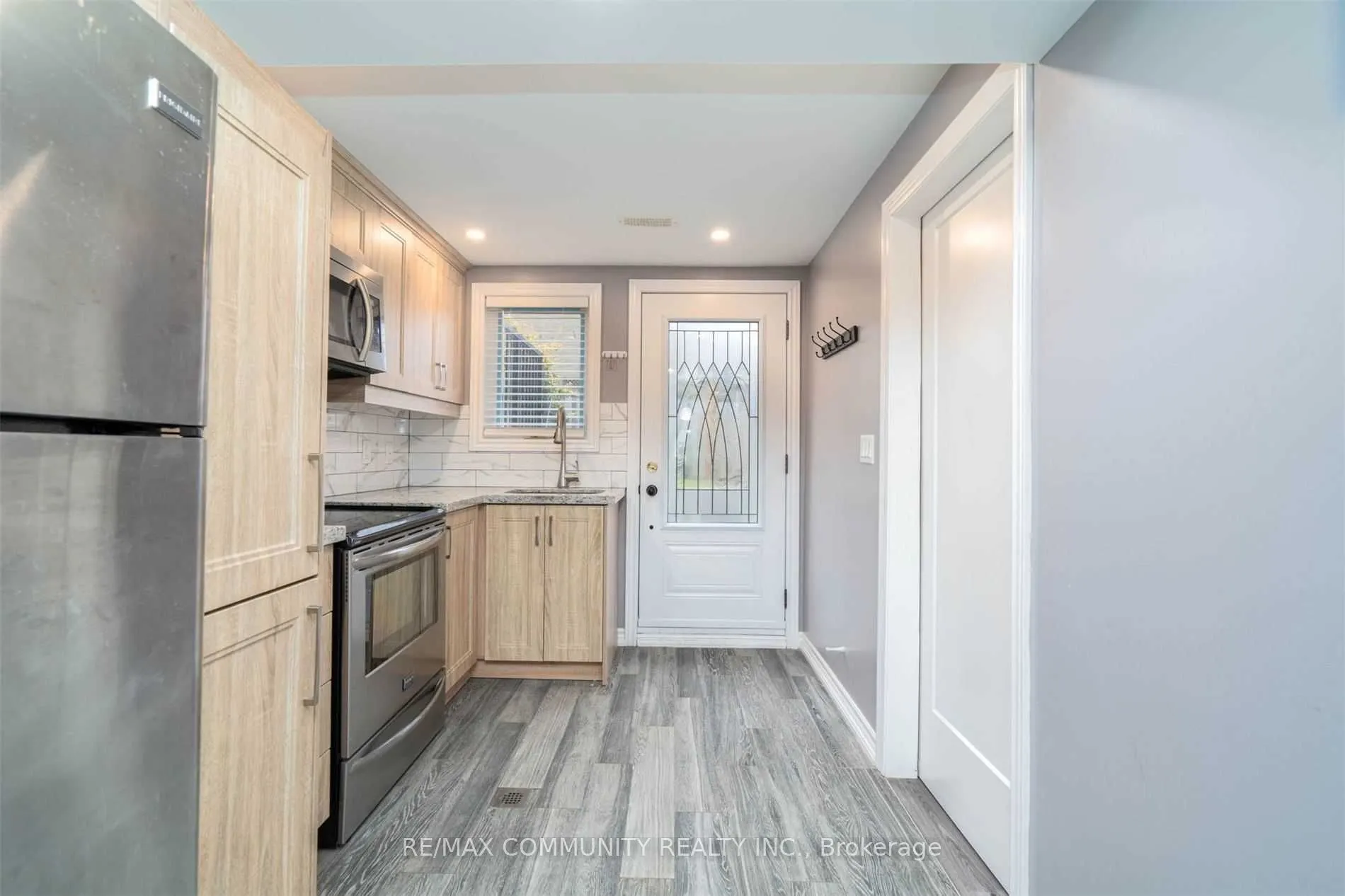 50 Perfitt Crescent, #Lower