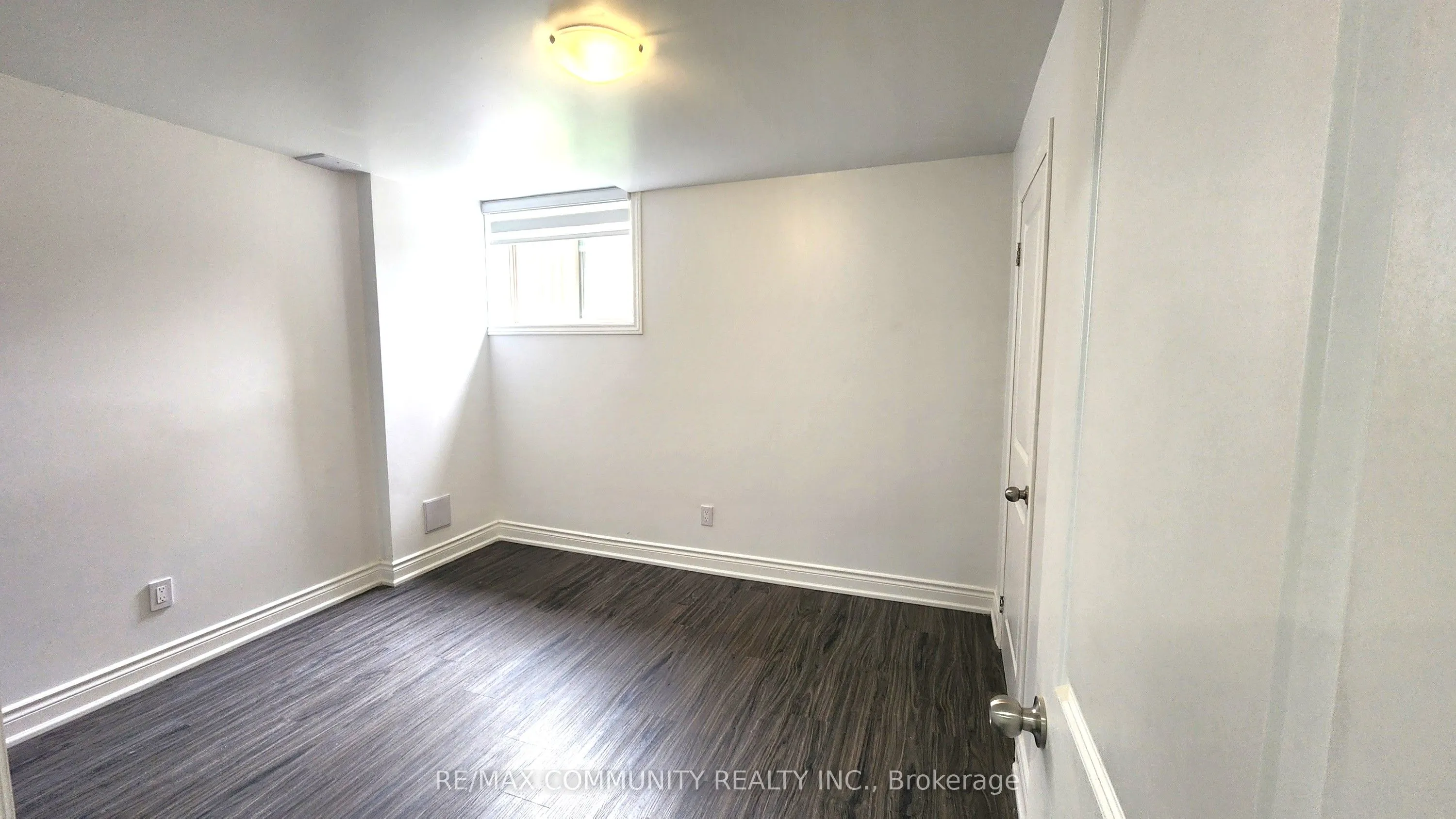 30 Hassard-Short Lane, #Lower