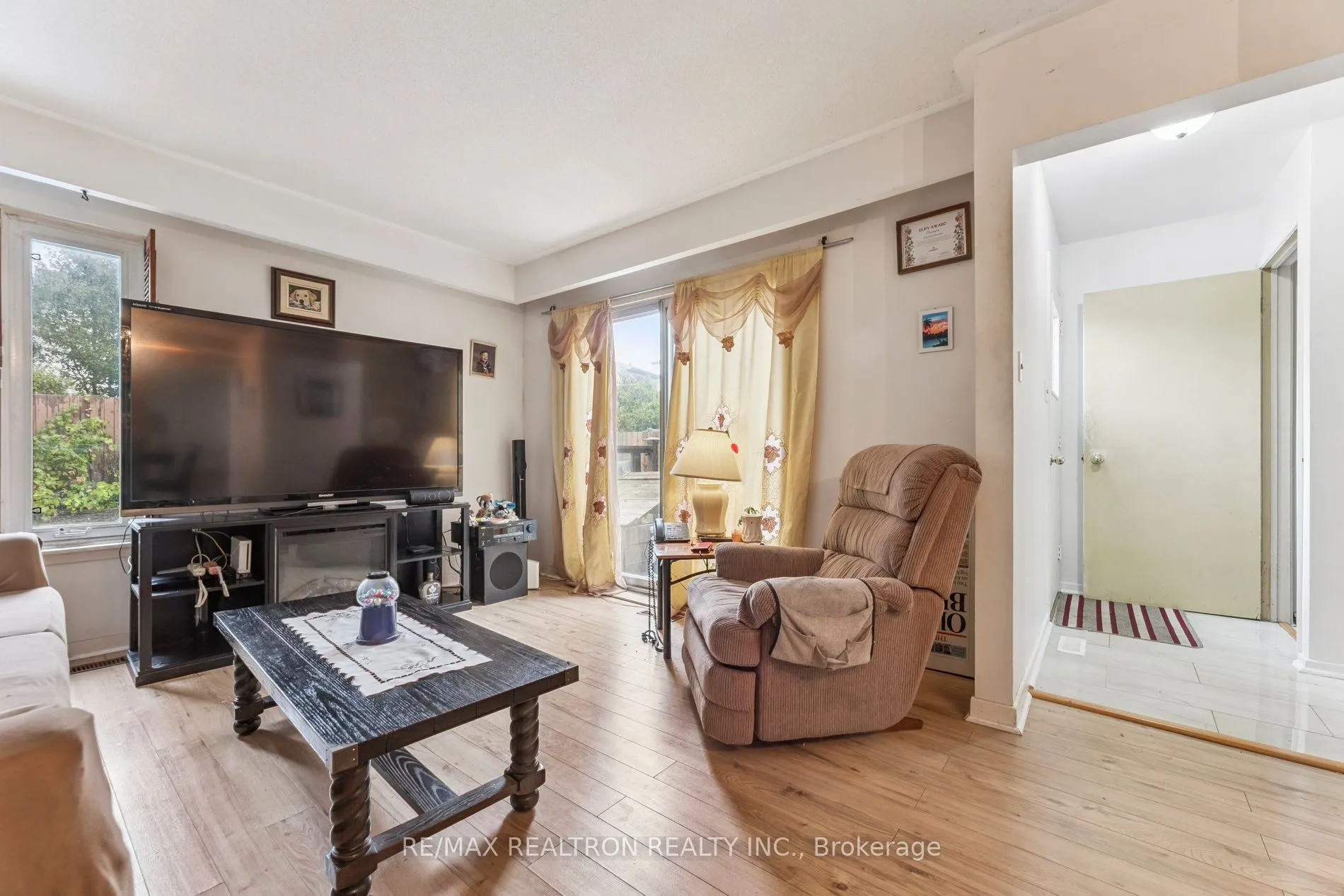 54 Rands Road