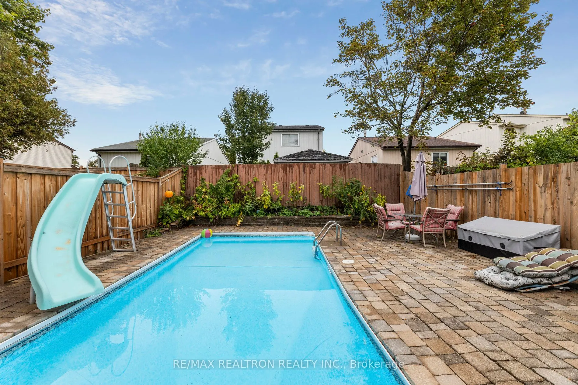 54 Rands Road