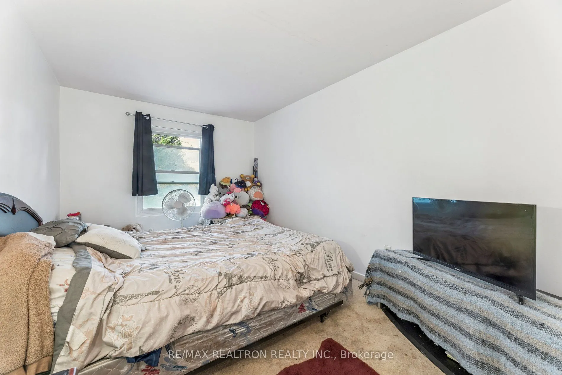 54 Rands Road