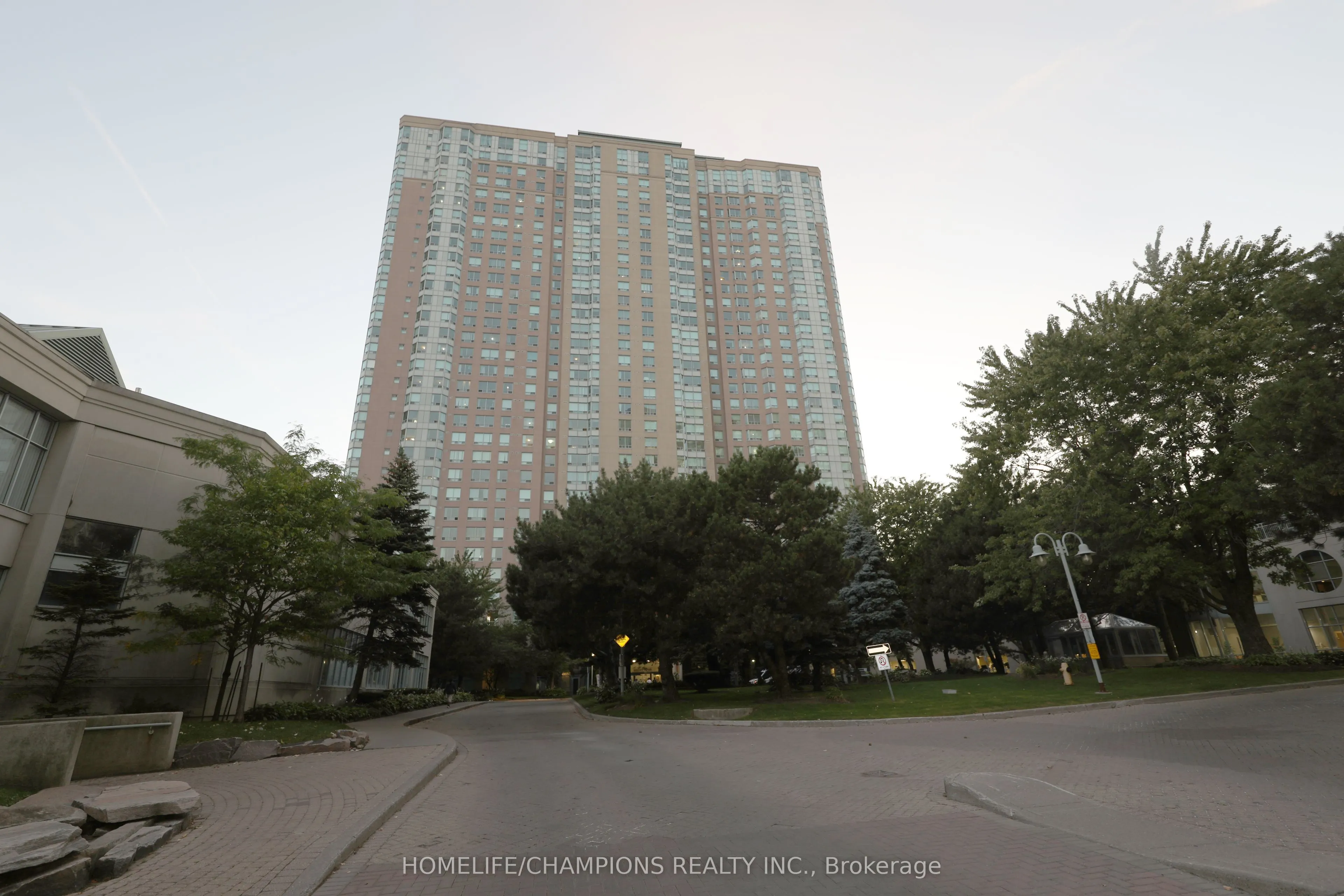 68 Corporate Drive, #2636