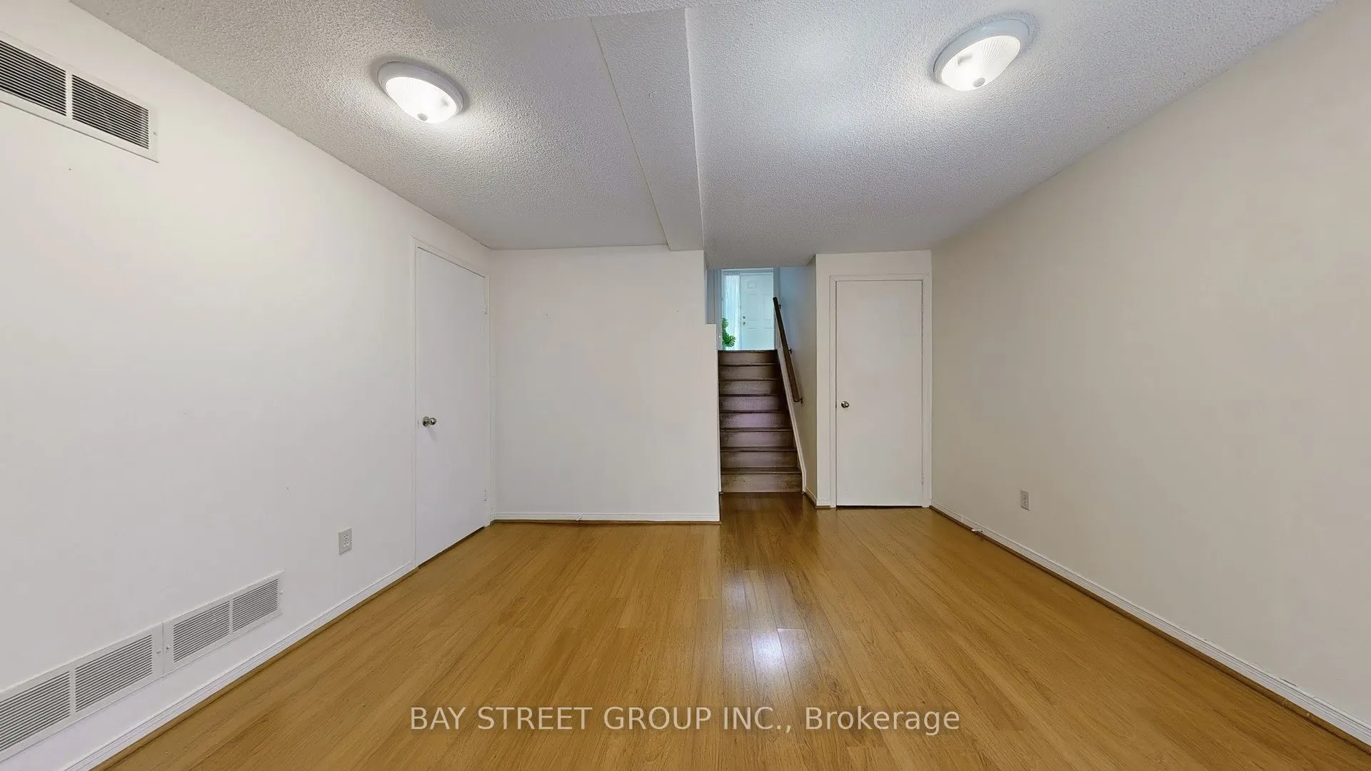 25 Cardwell Avenue, #30