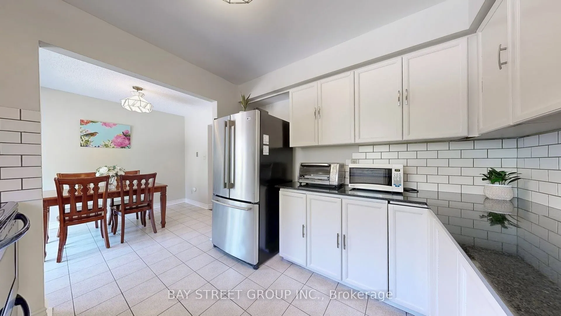 25 Cardwell Avenue, #30