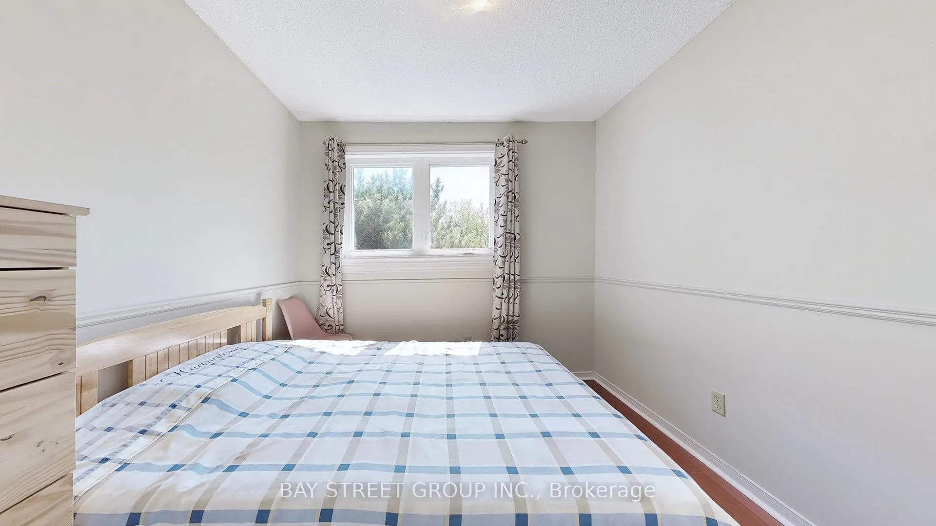 25 Cardwell Avenue, #30