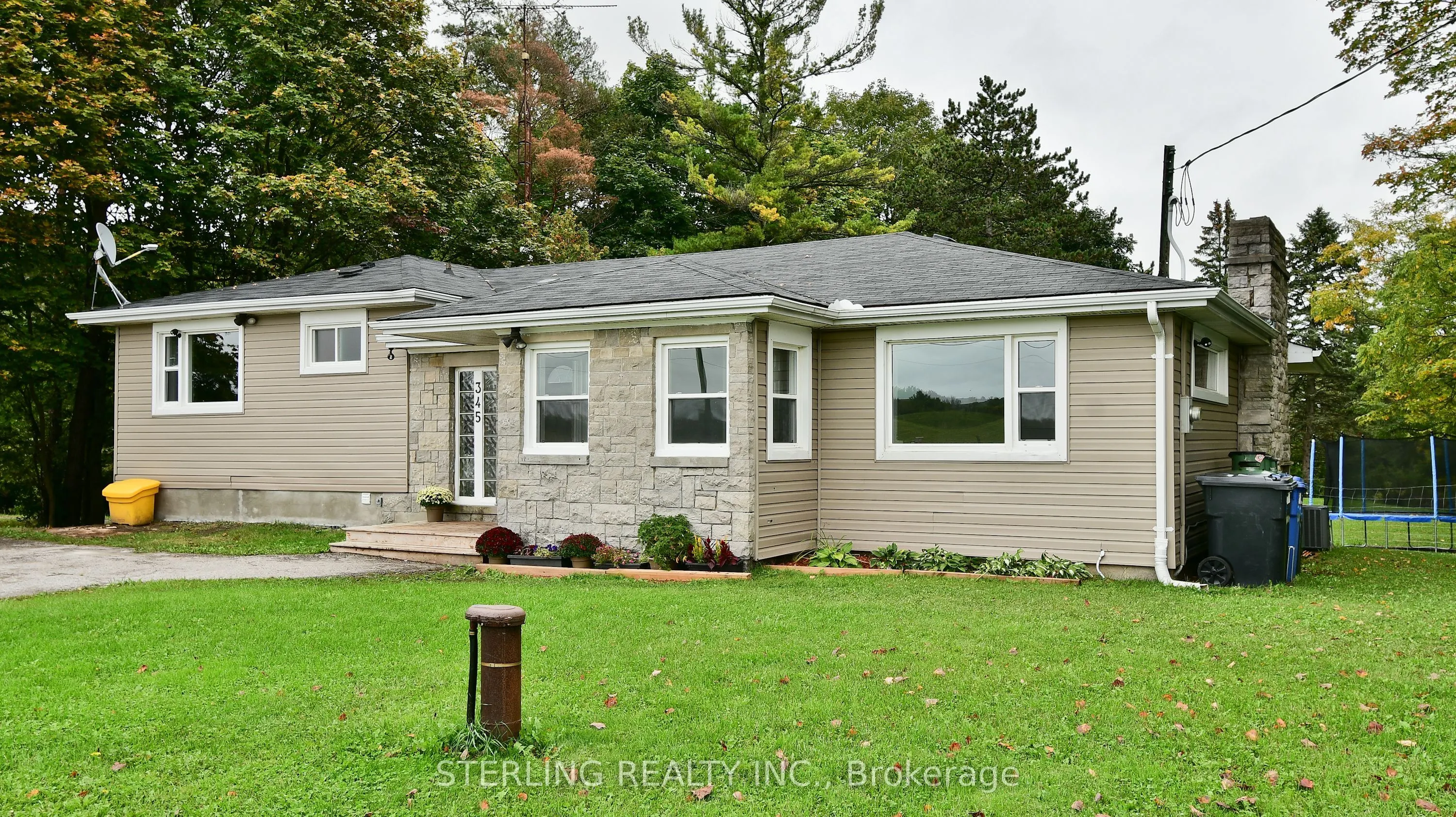 345 Myrtle Road E
