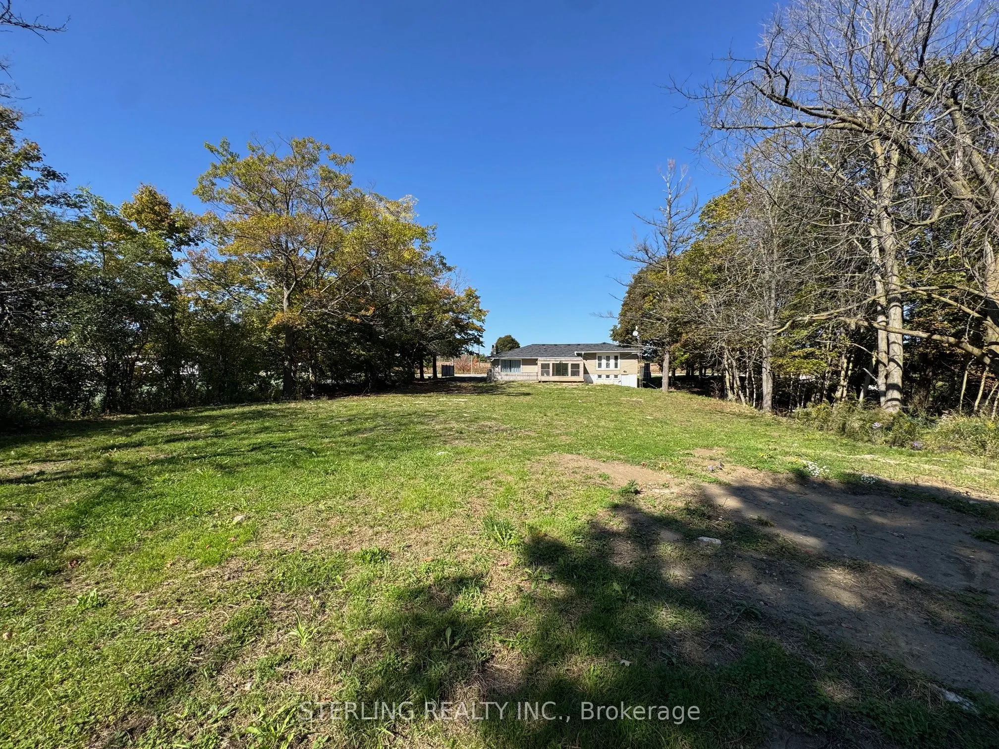 345 Myrtle Road E