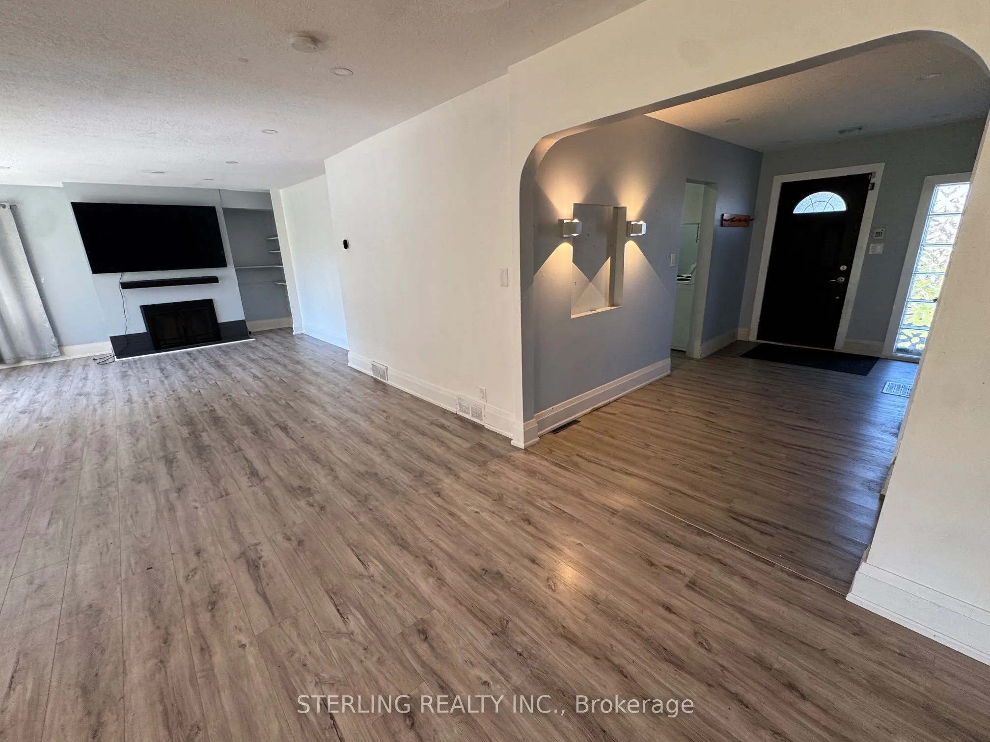 345 Myrtle Road E