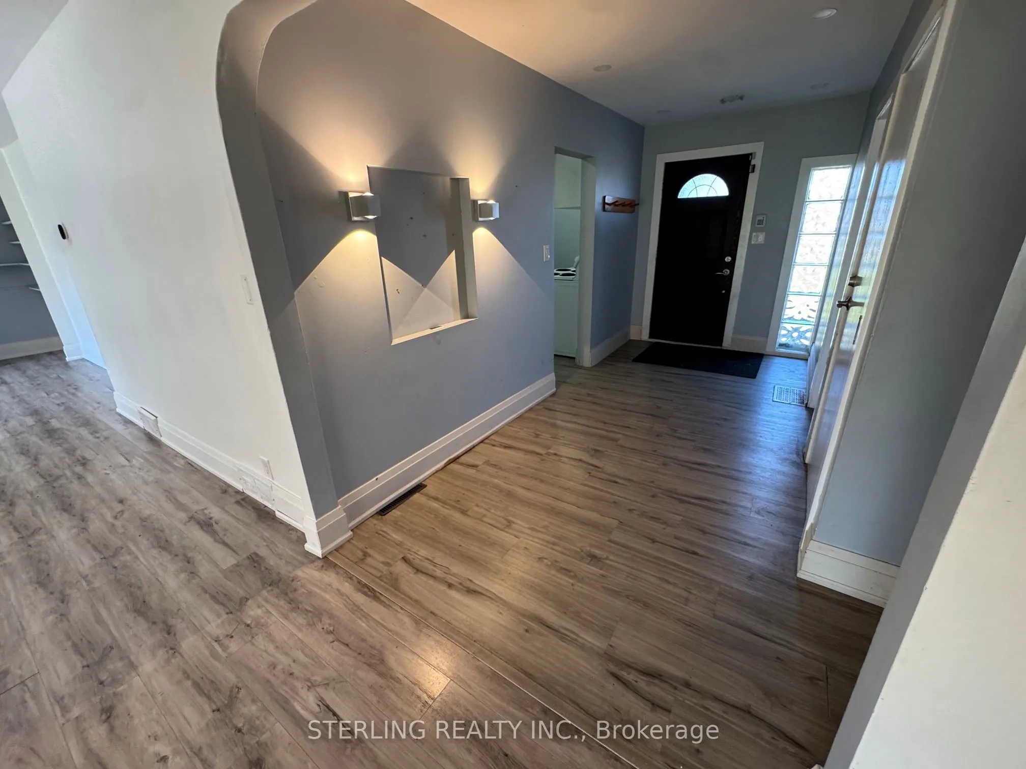 345 Myrtle Road E