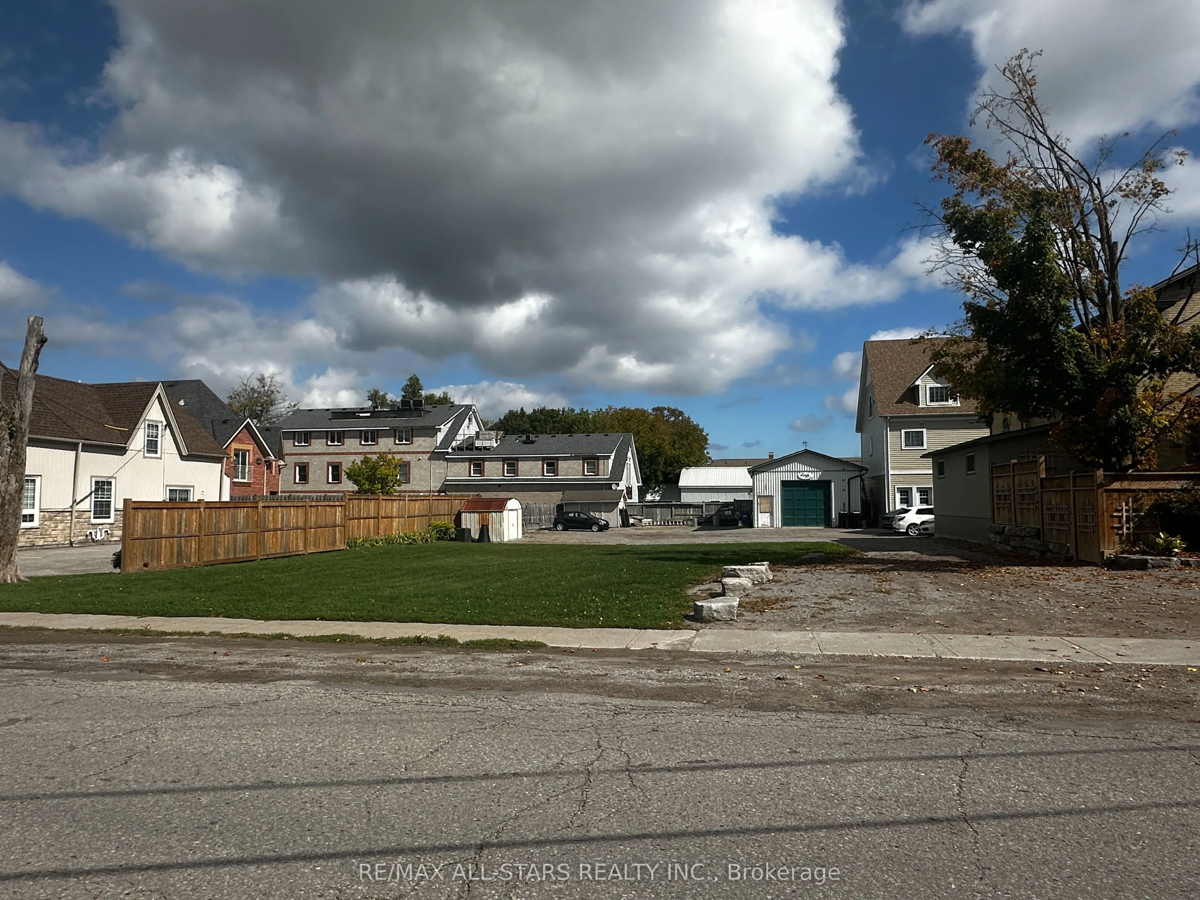 103 Perry Street